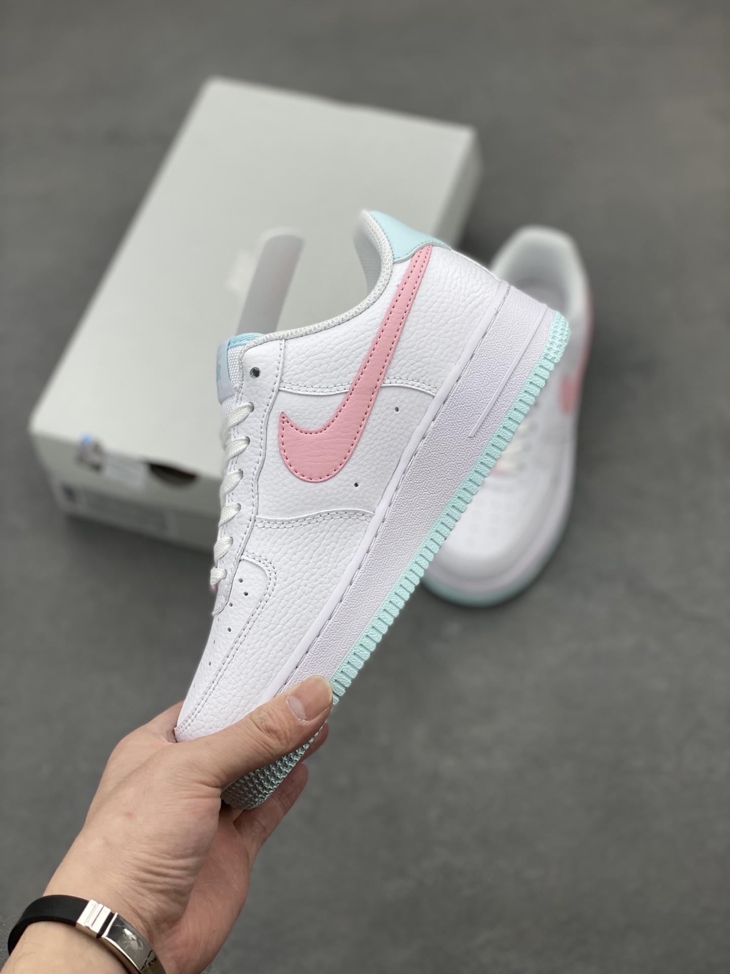 Nike Air Force 1 '07 Low White/Pink Casual Sneakers - Limited Edition Release 4 i1743179802535 9419 0 2