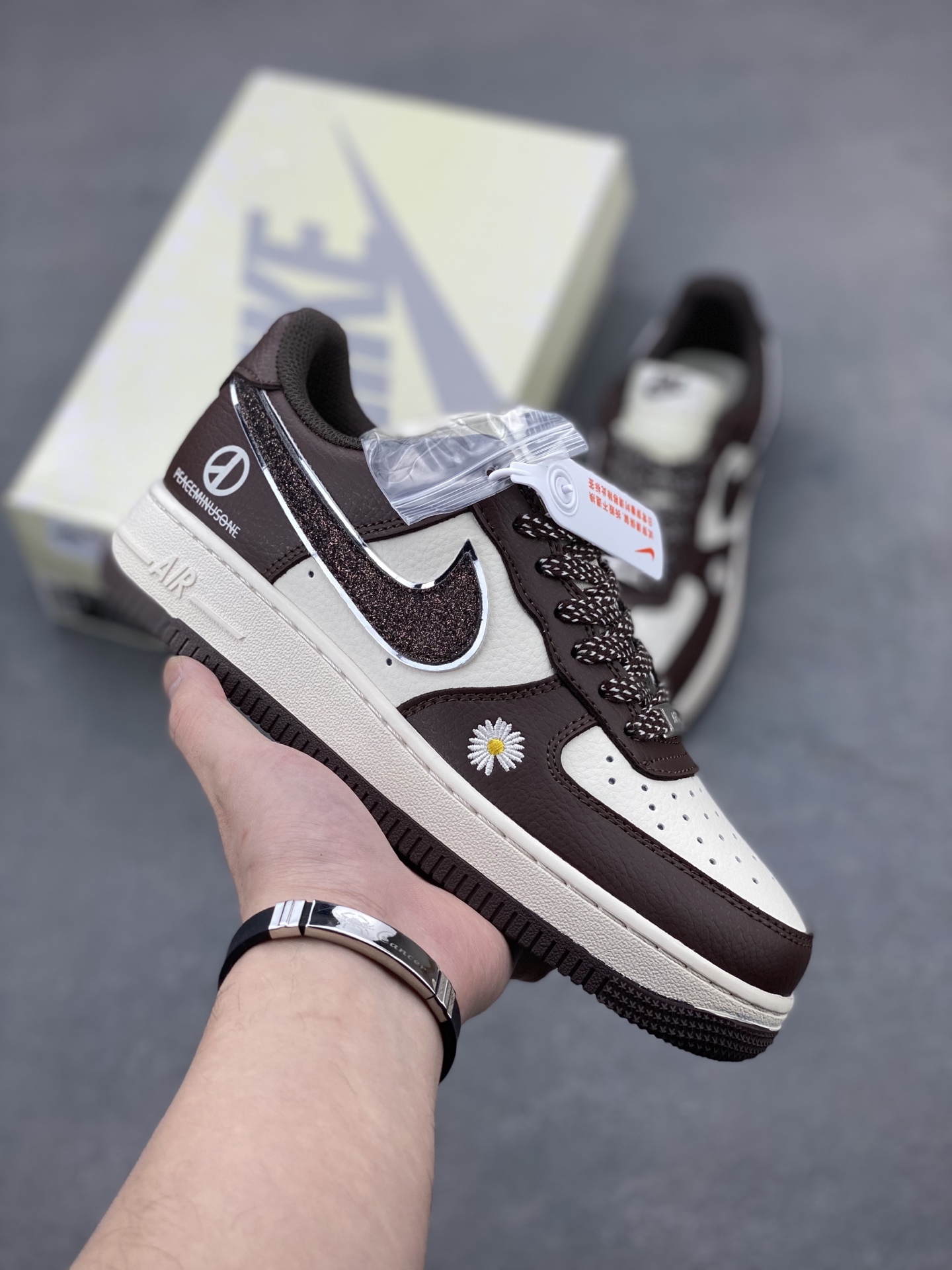 Nike Air Force 1 '07 Low Brown/White Limited Edition - Premium Sneakers 2 i1743179864886 1583 0 0