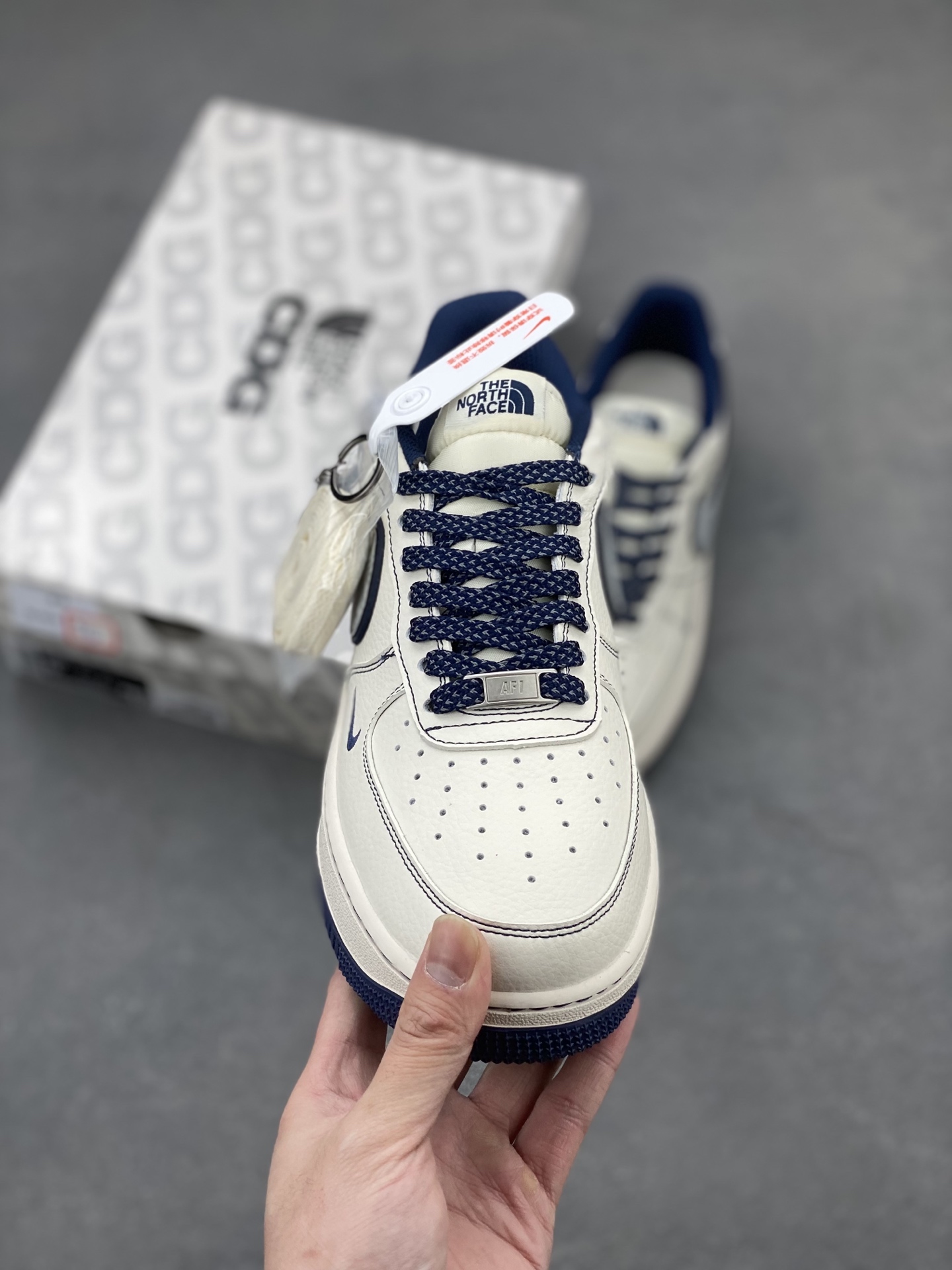 Nike Air Force 1 '07 Low The North Face Edition Sneakers 3 i1743278006855 9199 0 1