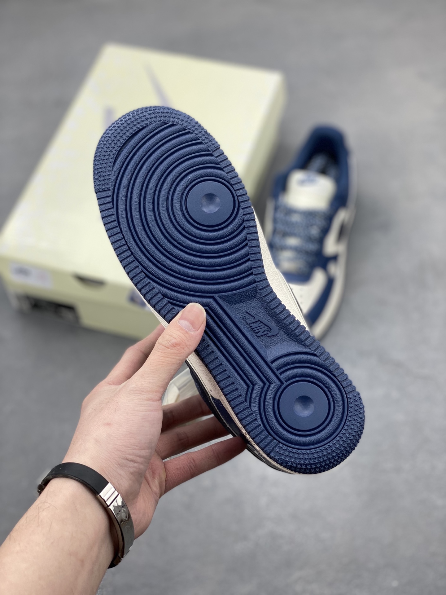 Nike Air Force 1 '07 Low Sneakers - Limited Edition, Premium Comfort 7 i1743279337252 8920 0 5
