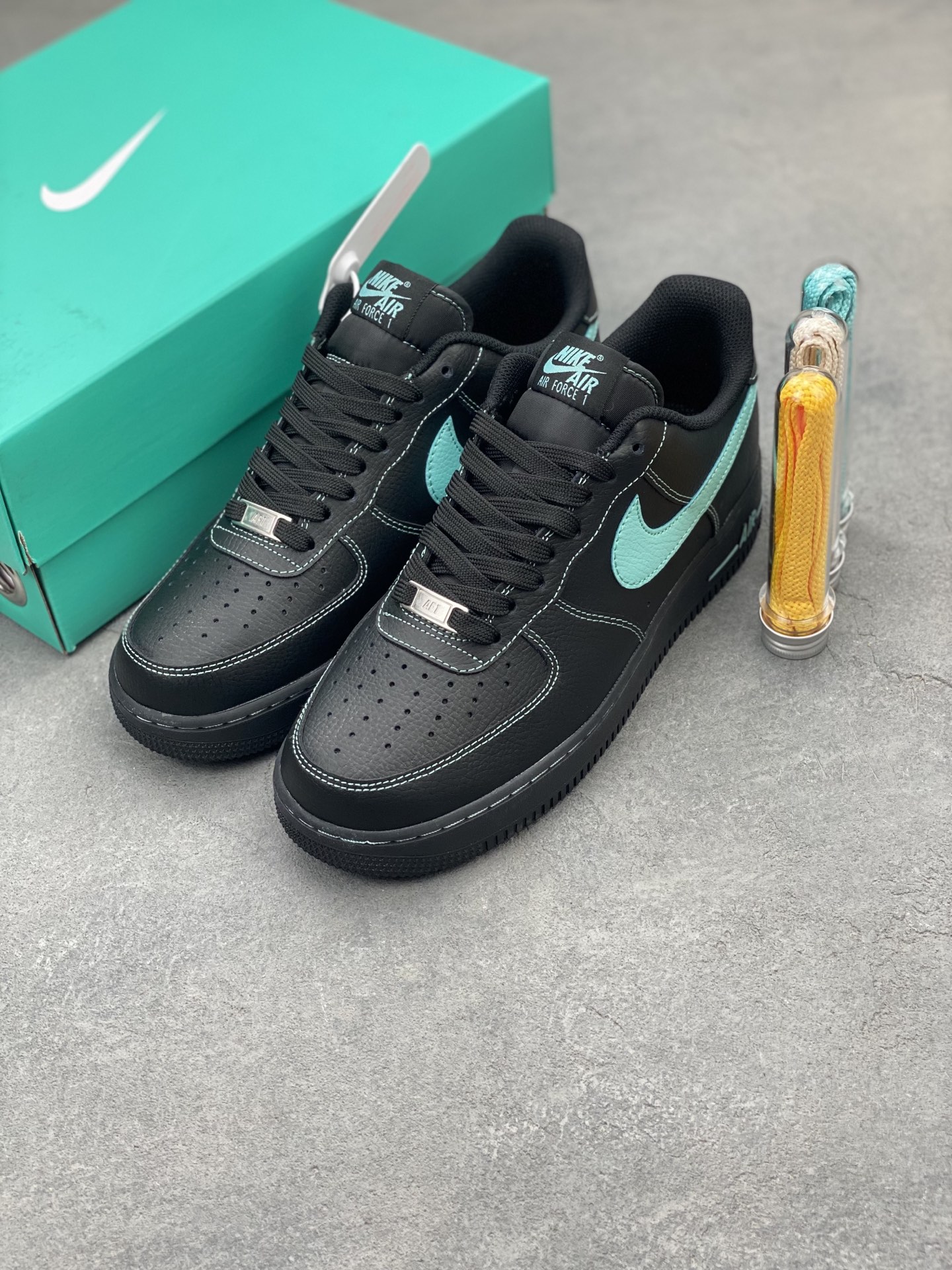 Nike Air Force 1 '07 Low Black Tiffany Custom Sneakers HQ2037-002 9 i1743279391636 6492 0 7