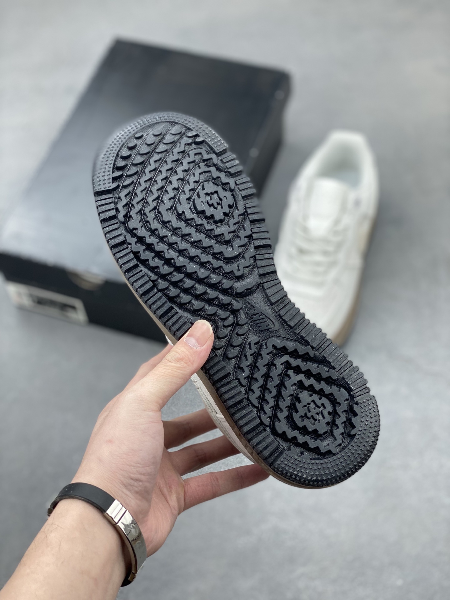 Nike Air Force 1 '07 Low Sneakers - Limited Edition, Premium Craftsmanship 7 i1743279443277 8469 0 5