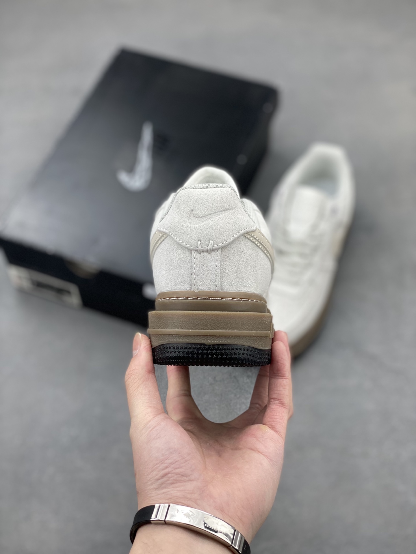 Nike Air Force 1 '07 Low Sneakers - Limited Edition, Premium Craftsmanship 5 i1743279445305 7130 0 3
