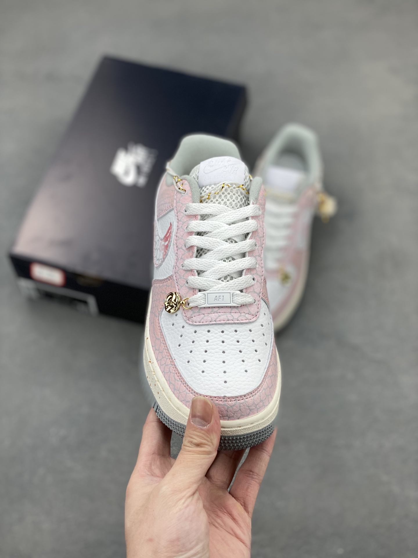 Nike Air Force 1 '07 Low Pink/White Limited Edition Sneakers - DX2678-100 3 i1743279742150 6846 0 1