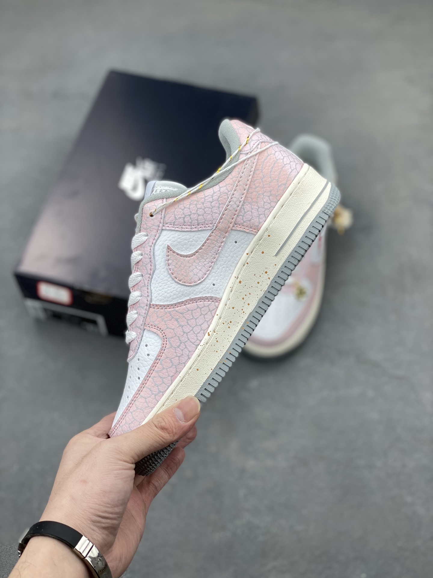 Nike Air Force 1 '07 Low Pink/White Limited Edition Sneakers - DX2678-100 4 i1743279742579 9413 0 2