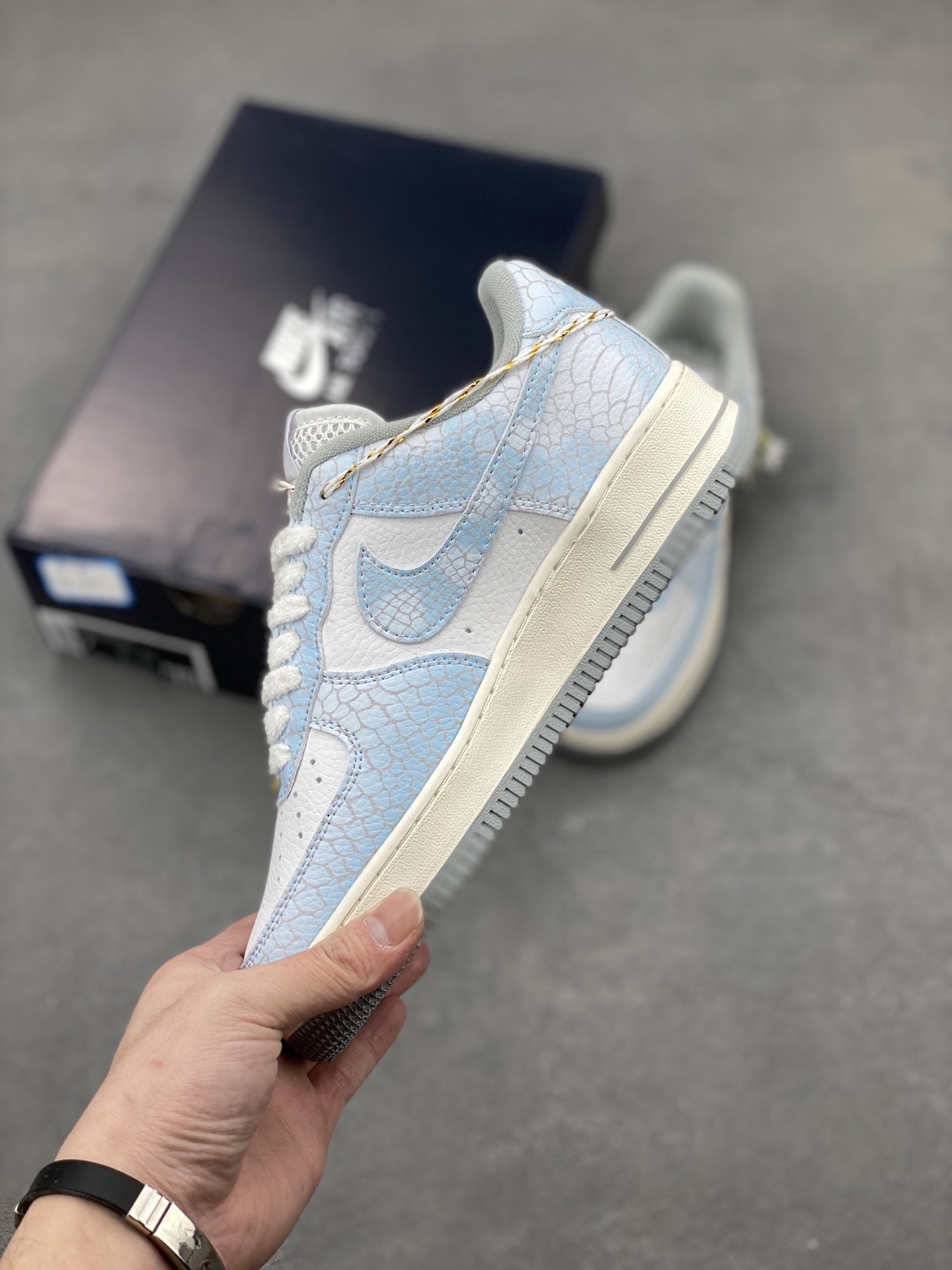 Nike Air Force 1 '07 Low White/Blue Athletic Shoes DX2678-100 4 i1743279790126 822 0 2