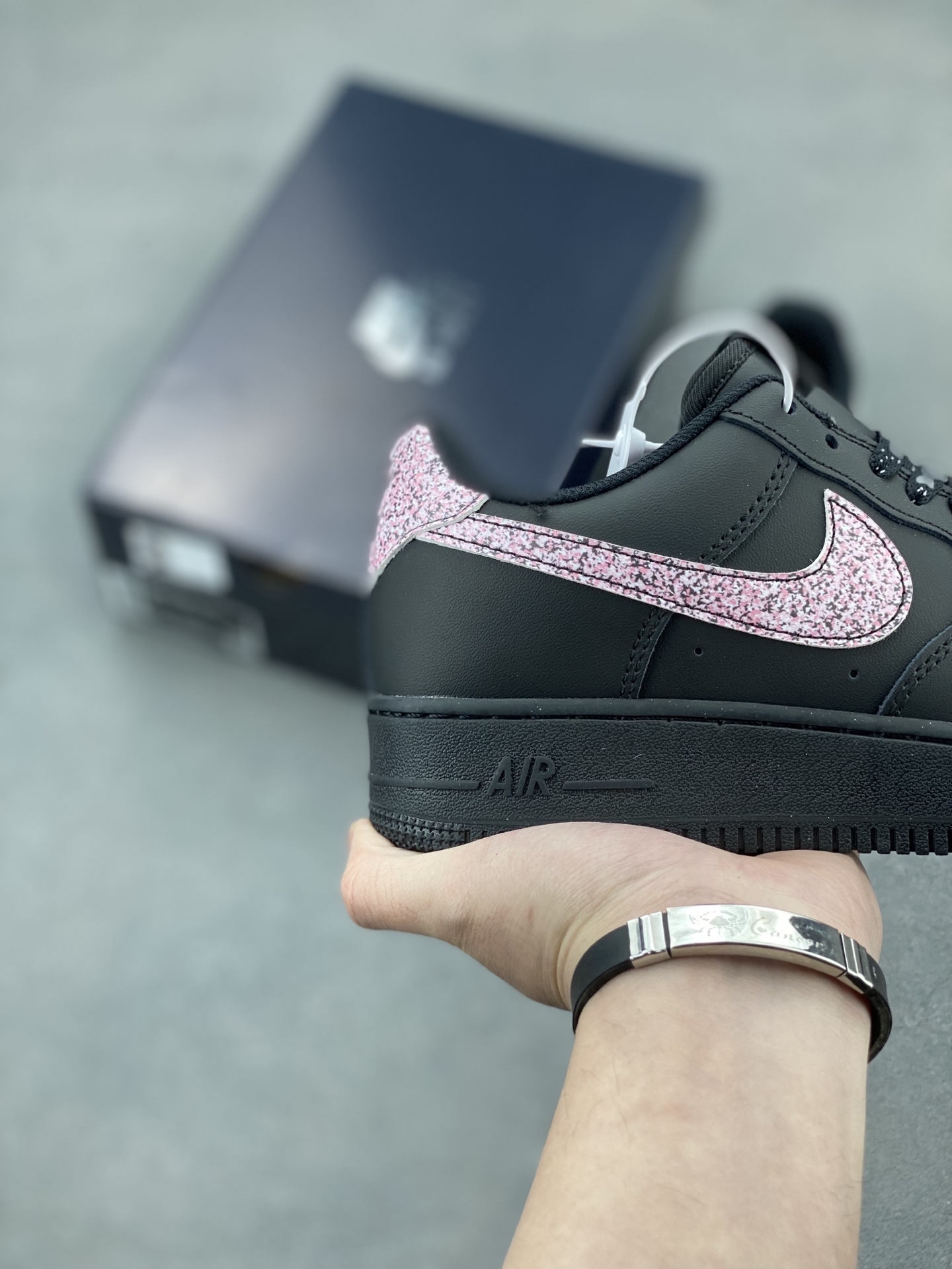 Nike Air Force 1 '07 Low Black/Pink Glitter Limited Edition Sneakers 6 i1743279873552 2224 0 4