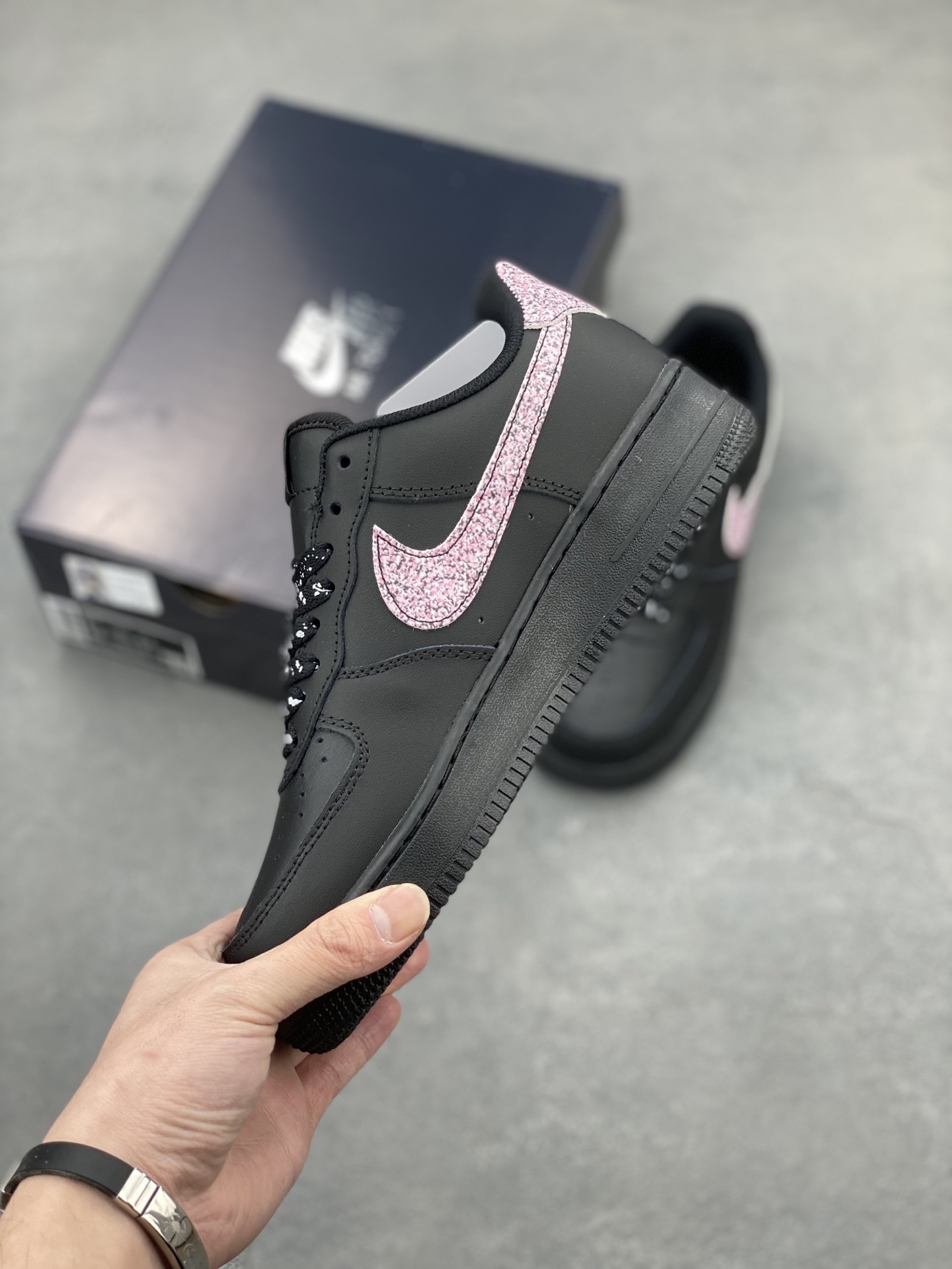 Nike Air Force 1 '07 Low Black/Pink Glitter Limited Edition Sneakers 4 i1743279874763 1052 0 2