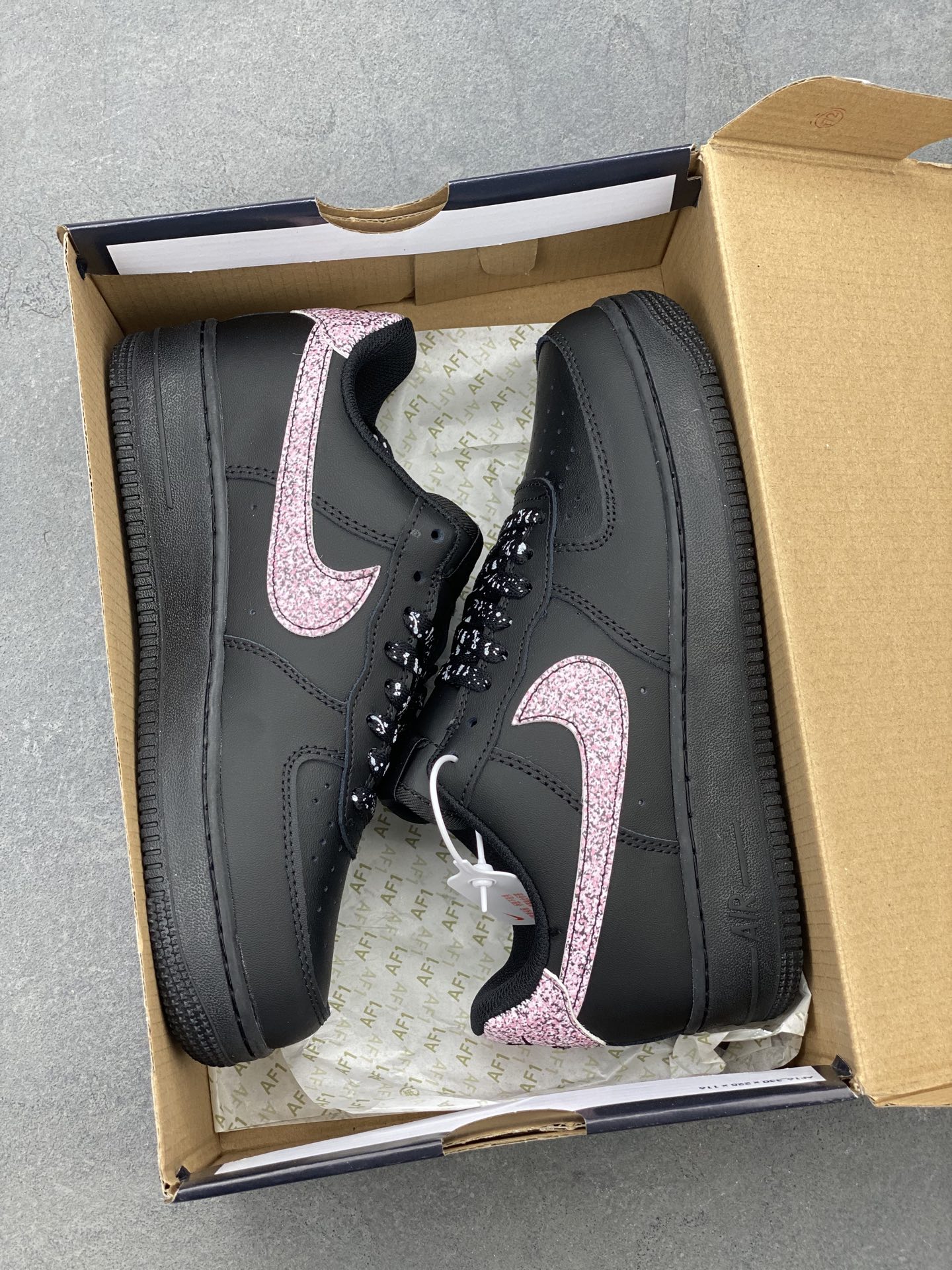 Nike Air Force 1 '07 Low Black/Pink Glitter Limited Edition Sneakers 10 i1743279876979 6546 0 8