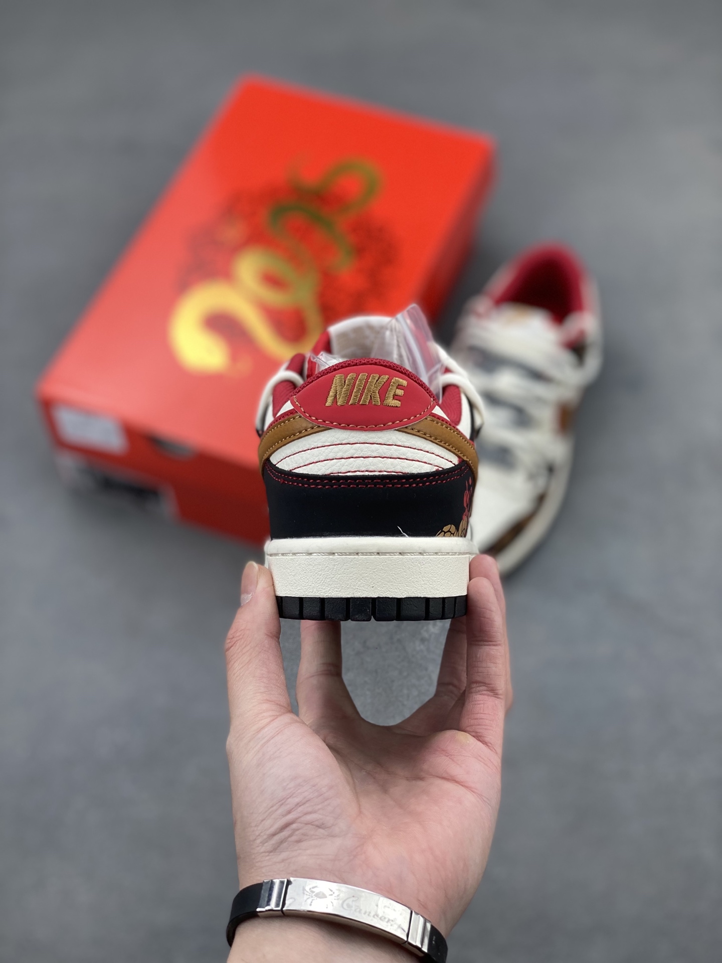NK Dunk Low Retro DIY Custom Sneakers - Premium Leather Casual Shoes 4 i1743280654882 1200 0 3