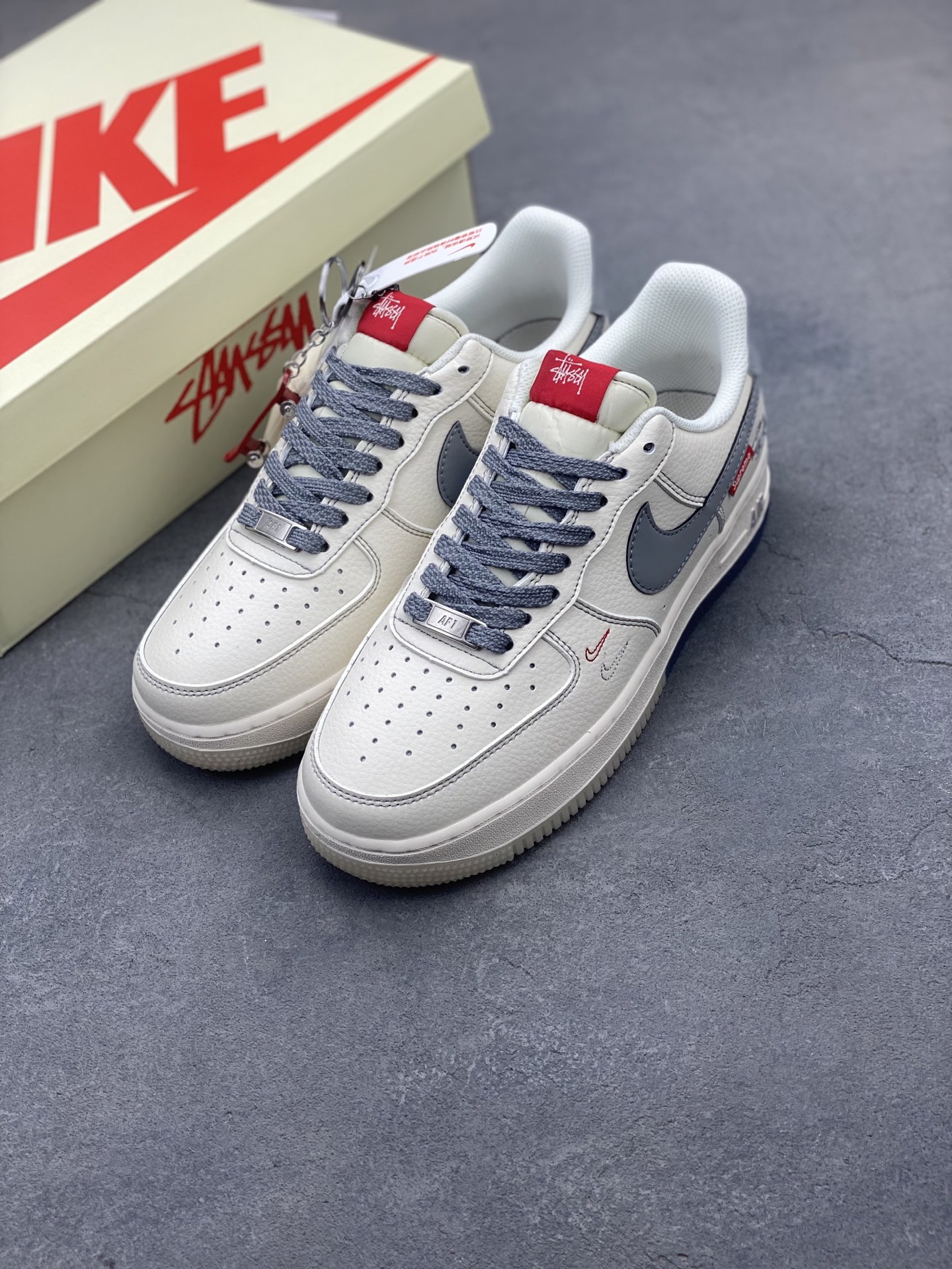 Nike Air Force 1 '07 Low White/Grey Sneakers Limited Edition 9 i1743350740102 1938 0 7