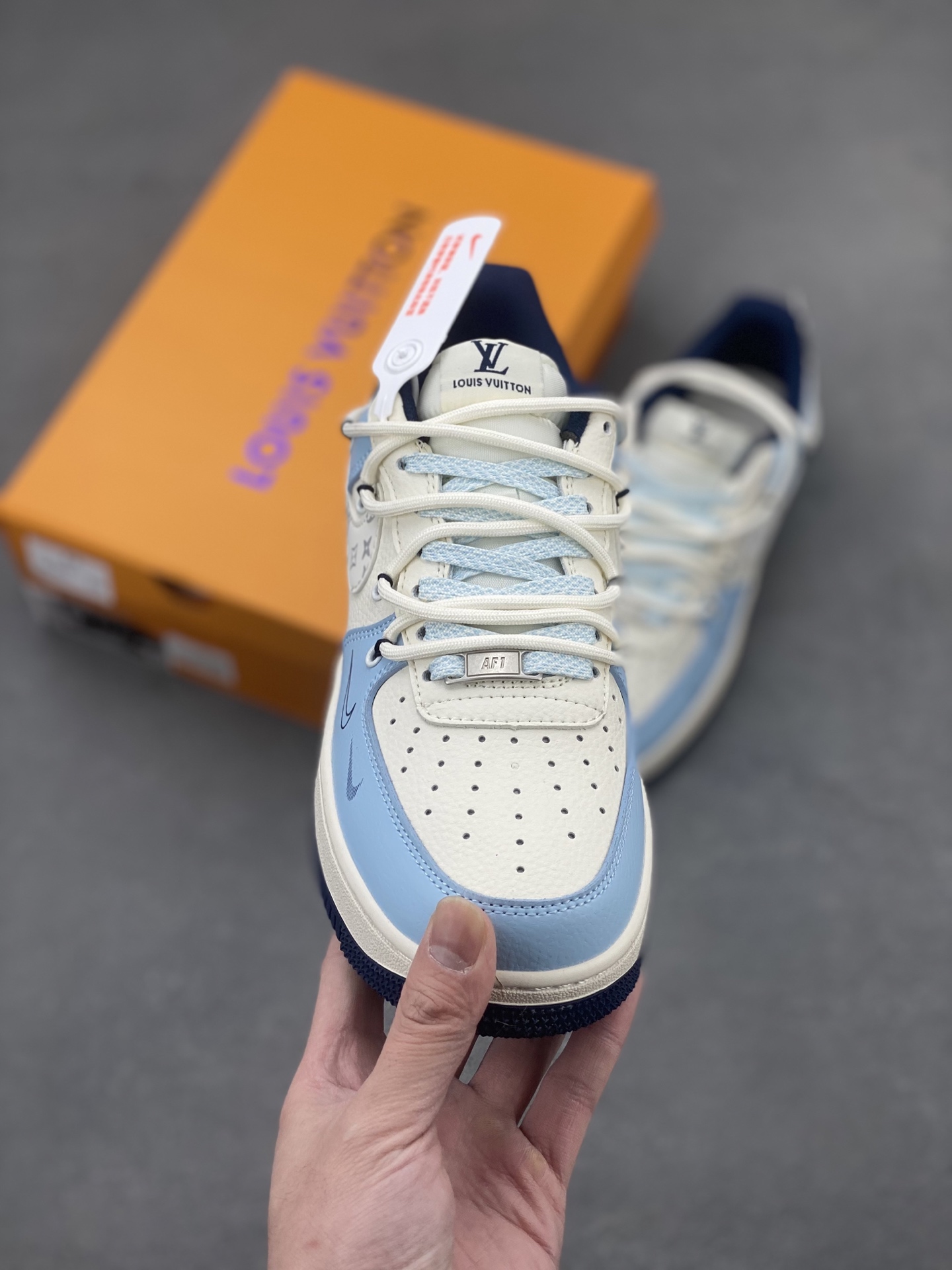Nike Air Force 1 '07 Low Louis Vuitton Edition Sneakers - Limited Release 3 i1743350872823 4542 0 1