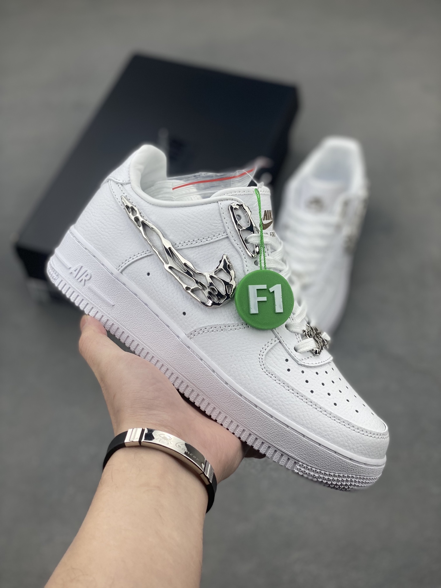 Nike Air Force 1 '07 Low Liquid Metal White Shoes Lifetime Warranty 2 i1743350992473 8437 0 0