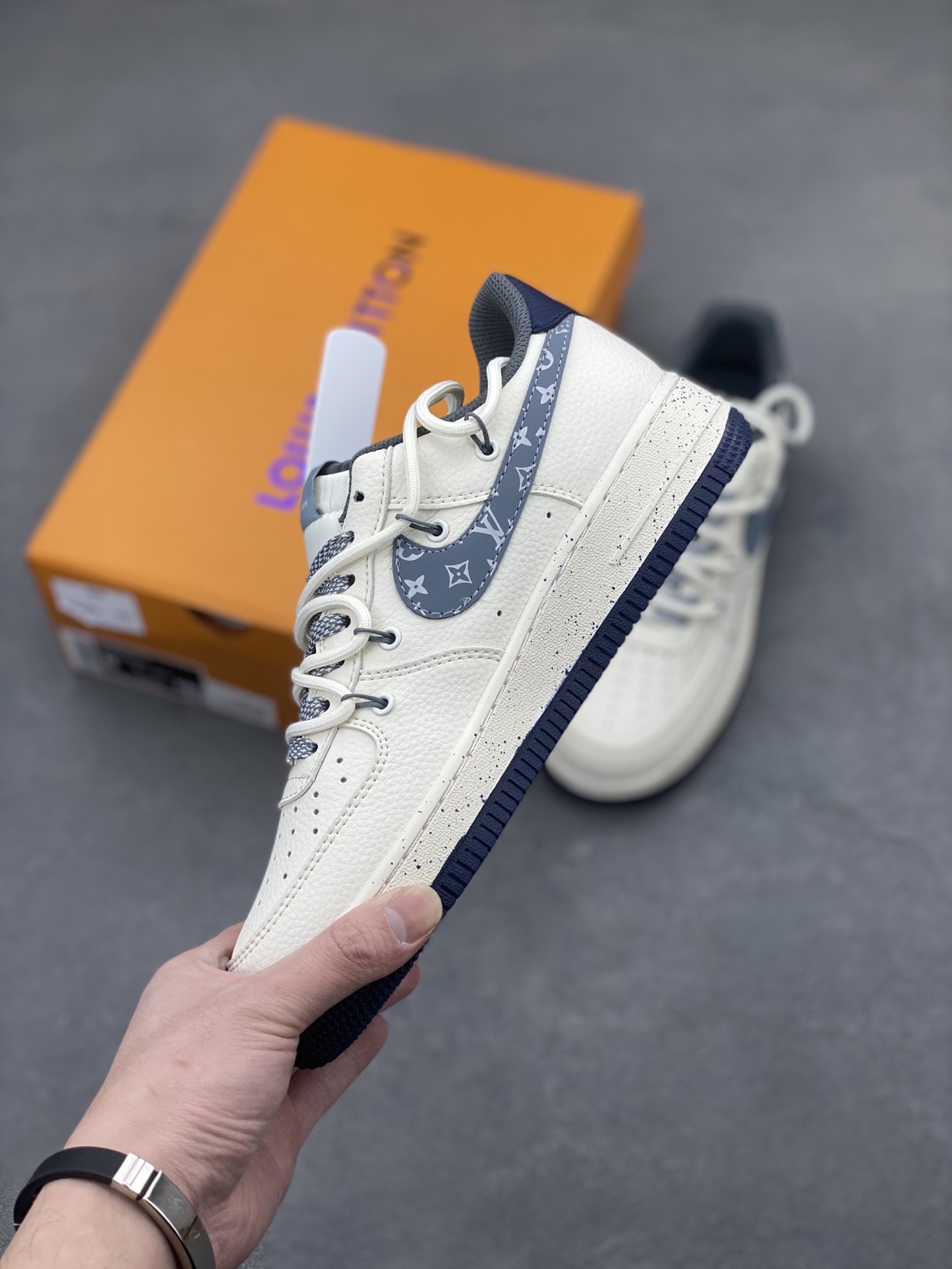 Nike Air Force 1 '07 Low Louis Vuitton Custom Sneakers - Limited Edition 4 i1743538612701 9002 0 2