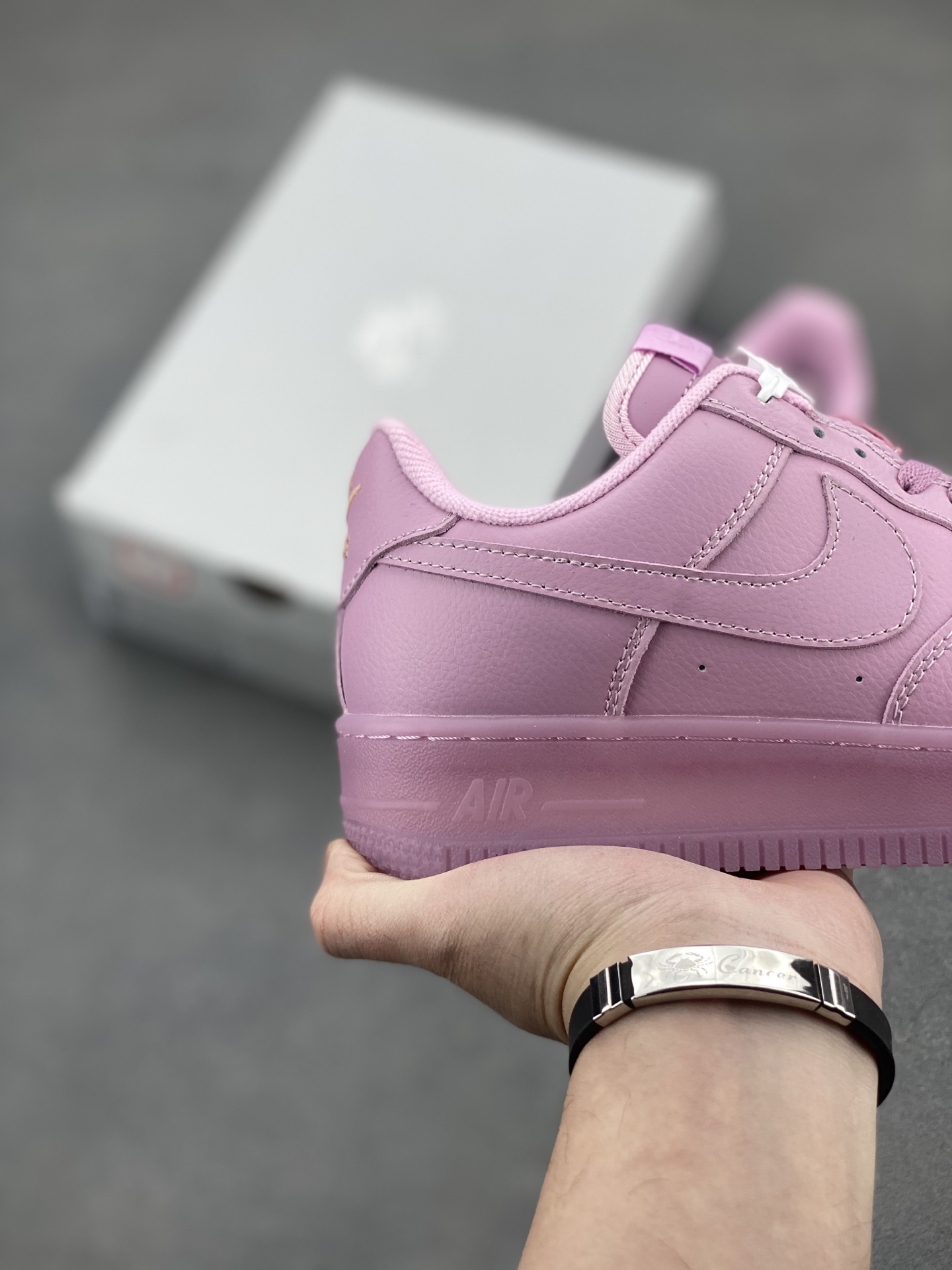Nike Air Force 1 '07 Low Pink Casual Sneakers - Style & Comfort Combined 6 i1743538749559 3234 0 4
