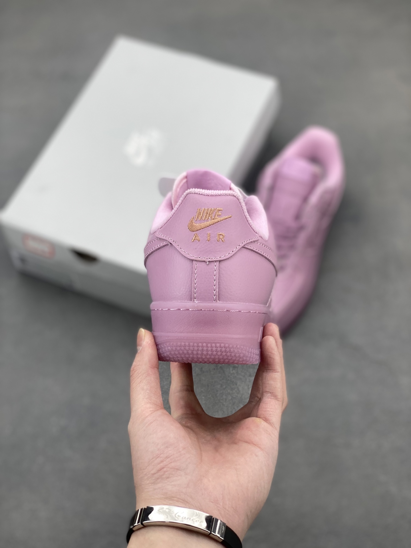 Nike Air Force 1 '07 Low Pink Casual Sneakers - Style & Comfort Combined 5 i1743538751559 9488 0 3
