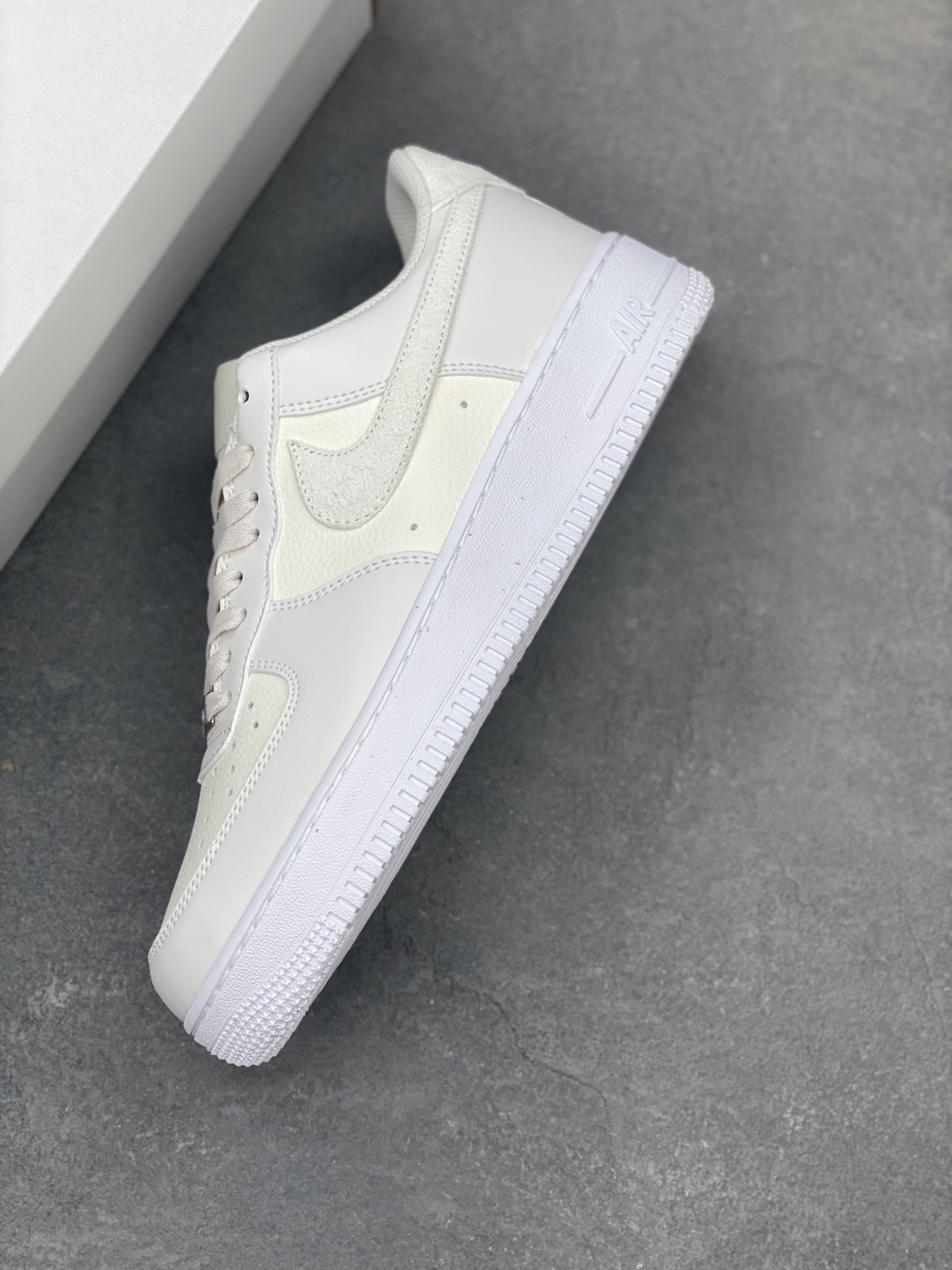 Nike Air Force 1 '07 Low White Casual Shoes - HQ3905-001,Limited Edition 8 i1743538965943 9826 0 6