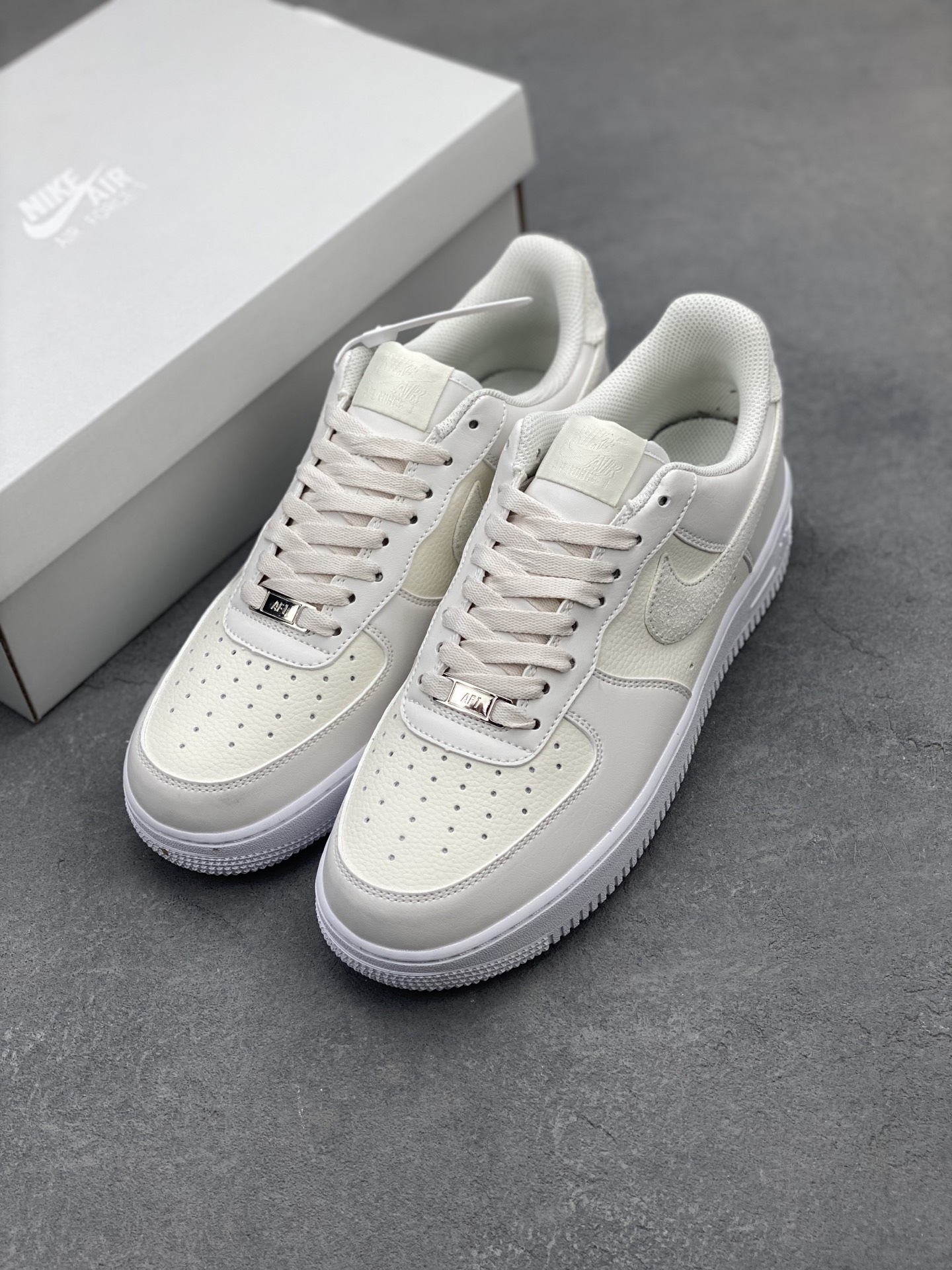 Nike Air Force 1 '07 Low White Casual Shoes - HQ3905-001,Limited Edition 9 i1743538966023 2413 0 7