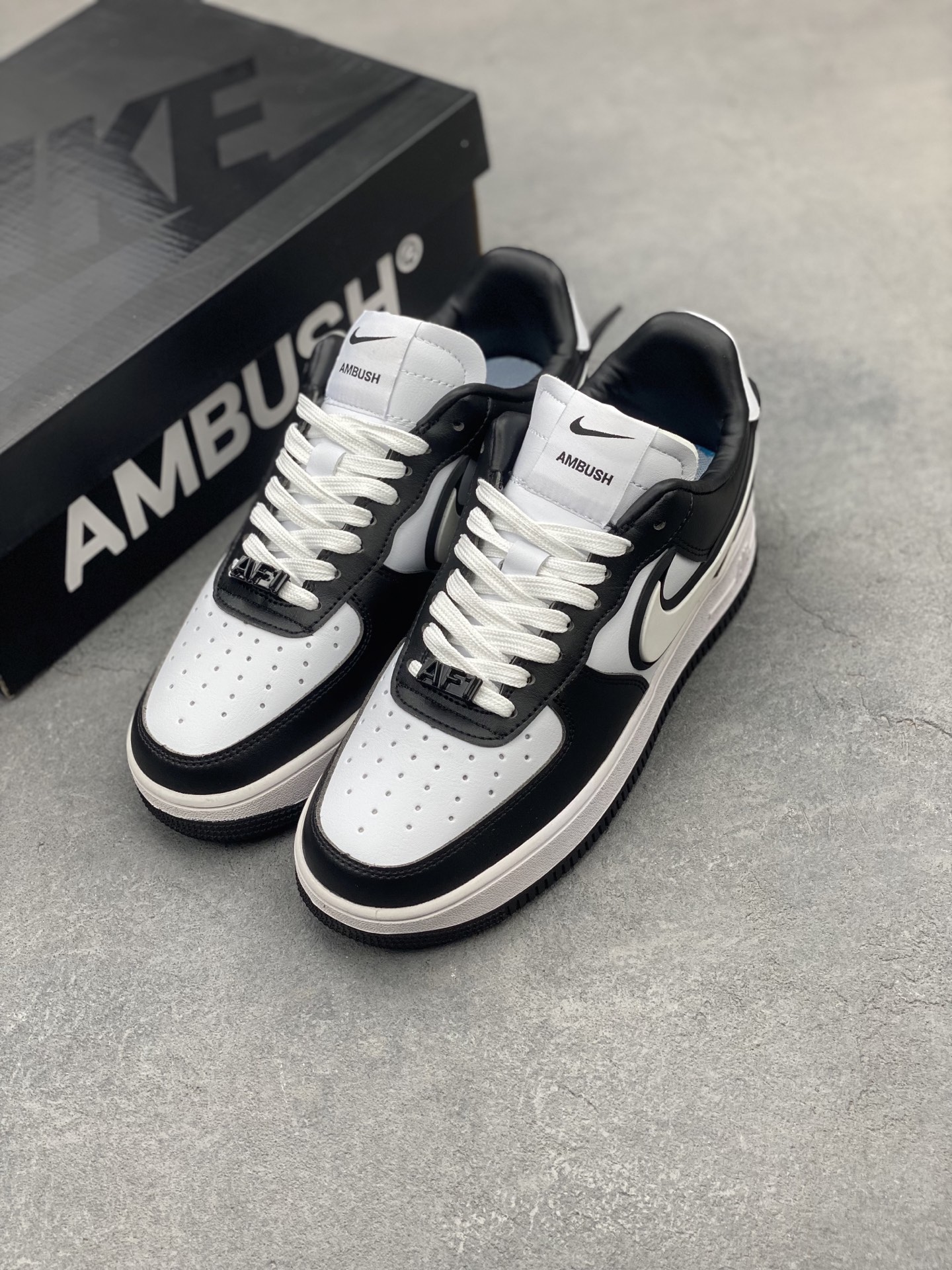 AMBUSH x Nike Air Force 1 Low Black White Leather Sneakers DV3464-010 9 i1743539136111 5192 0 7