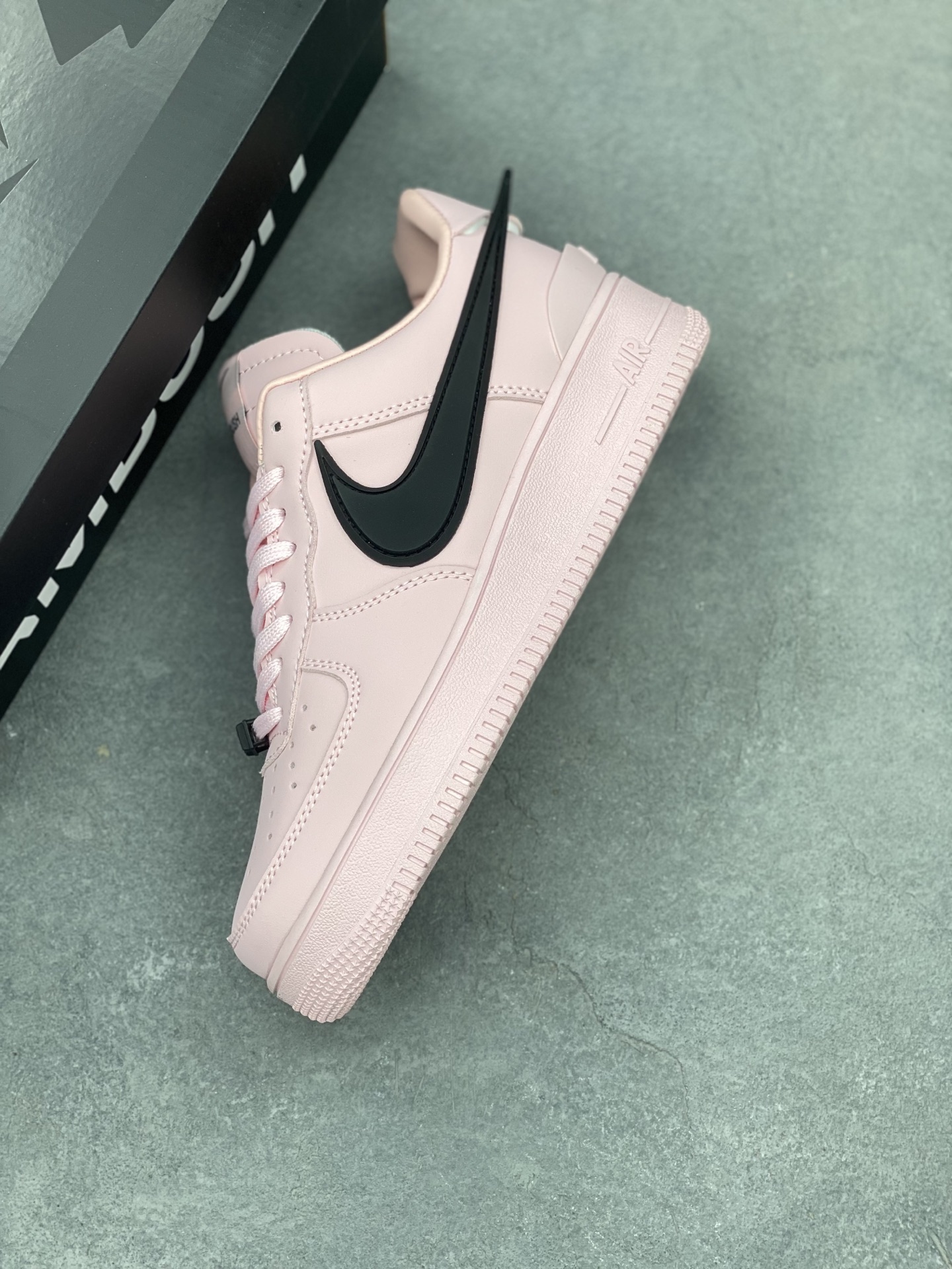 Ambush x Nike Air Force 1 Low Pink Sneakers Leather Structure DV3464-022 8 i1743539450670 5470 0 6