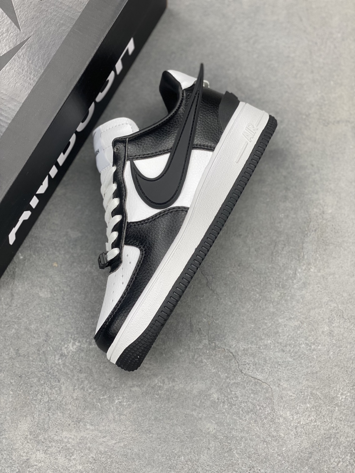 Nike x Ambush Air Force 1 Low Black and White Leather Sneakers DV3464-003 8 i1743539541626 4230 0 6