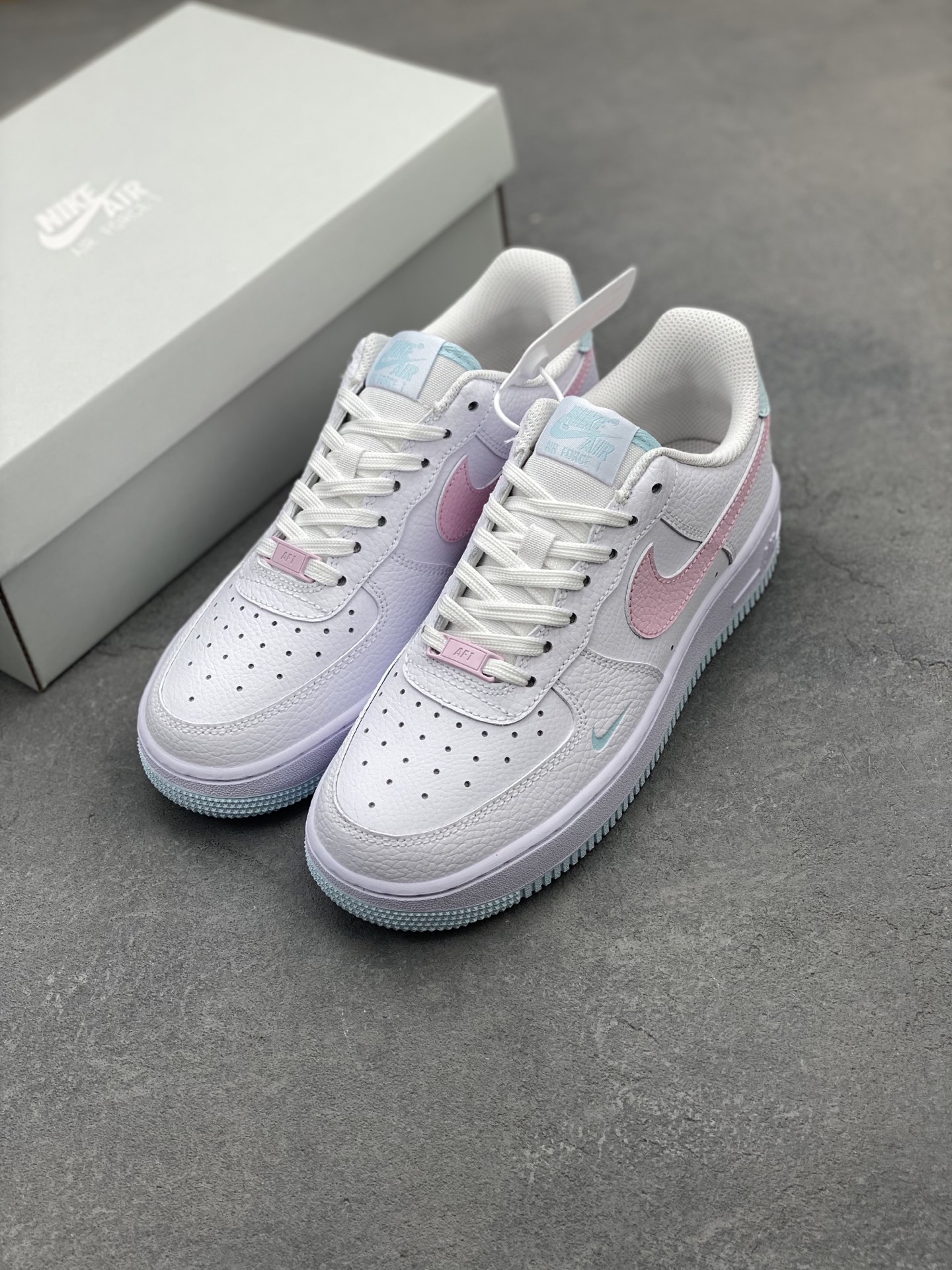 Nike Air Force 1 '07 Low White Pink Blue Casual Sneakers IH0640-161 9 i1743869220707 8697 0 7