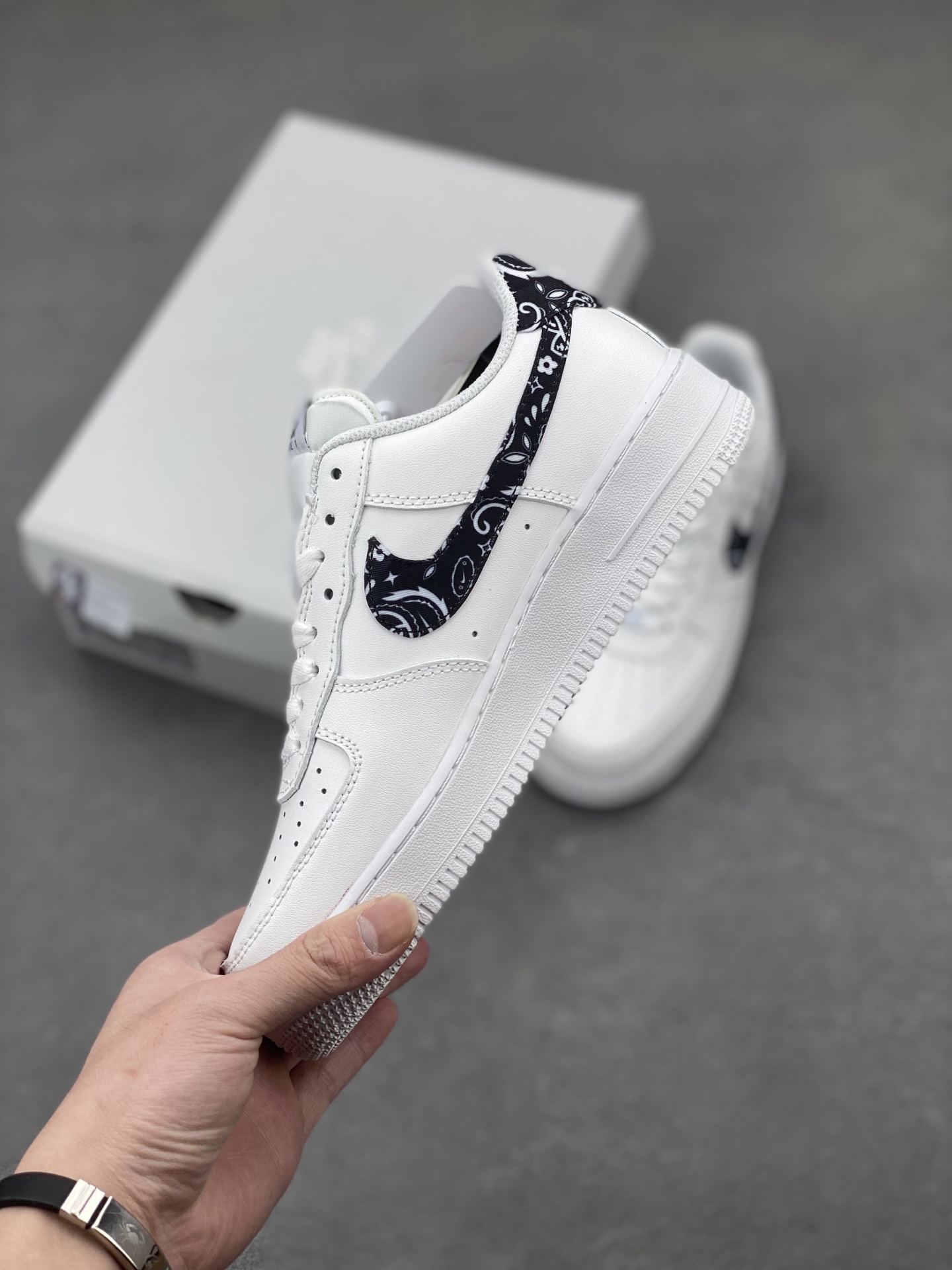 Nike Air Force 1 Low White Paisley Casual Sneakers DH4406-101 4 i1743869577677 3943 0 2