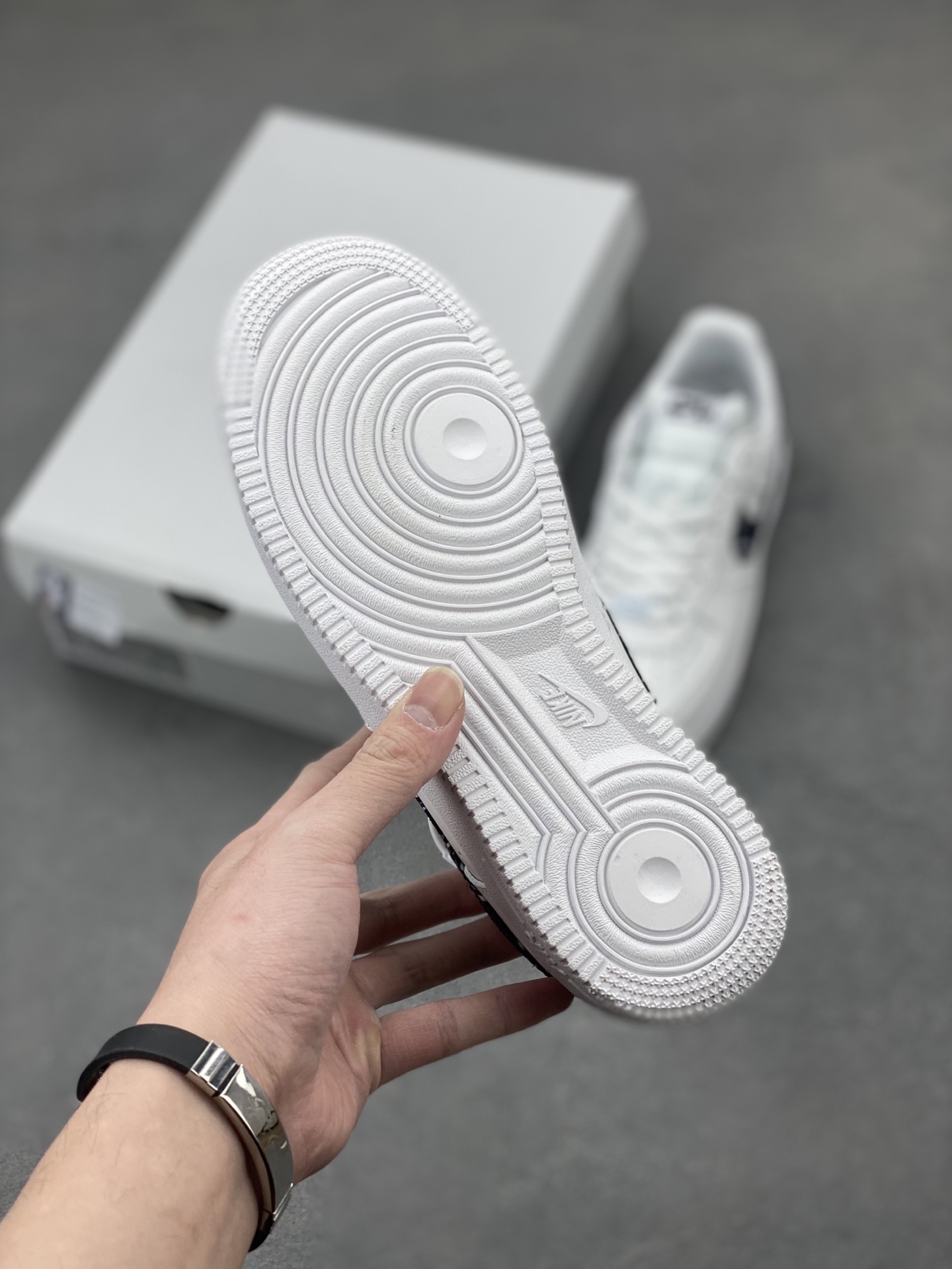 Nike Air Force 1 Low White Paisley Casual Sneakers DH4406-101 7 i1743869579656 3159 0 5