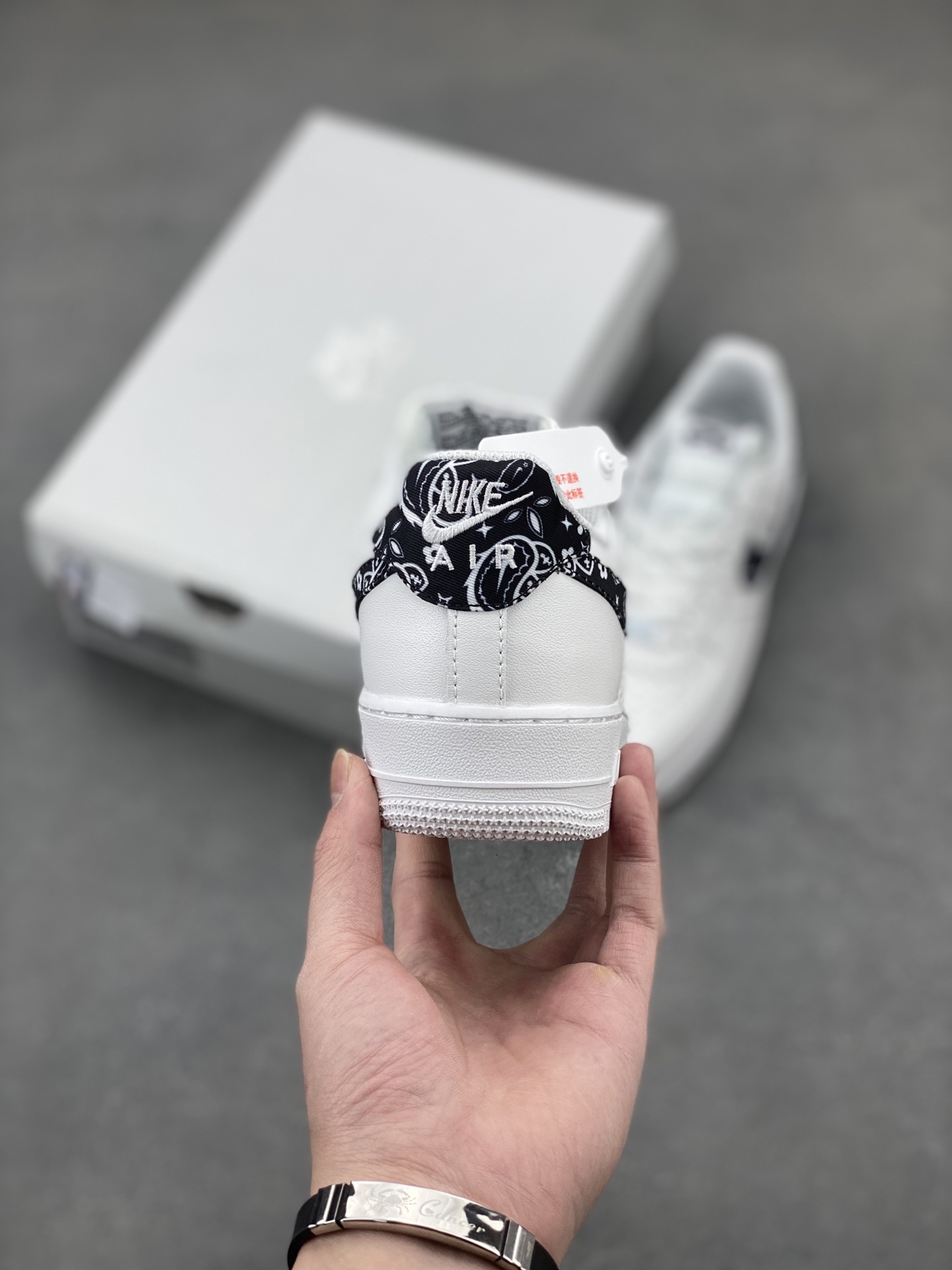 Nike Air Force 1 Low White Paisley Casual Sneakers DH4406-101 5 i1743869579673 5070 0 3