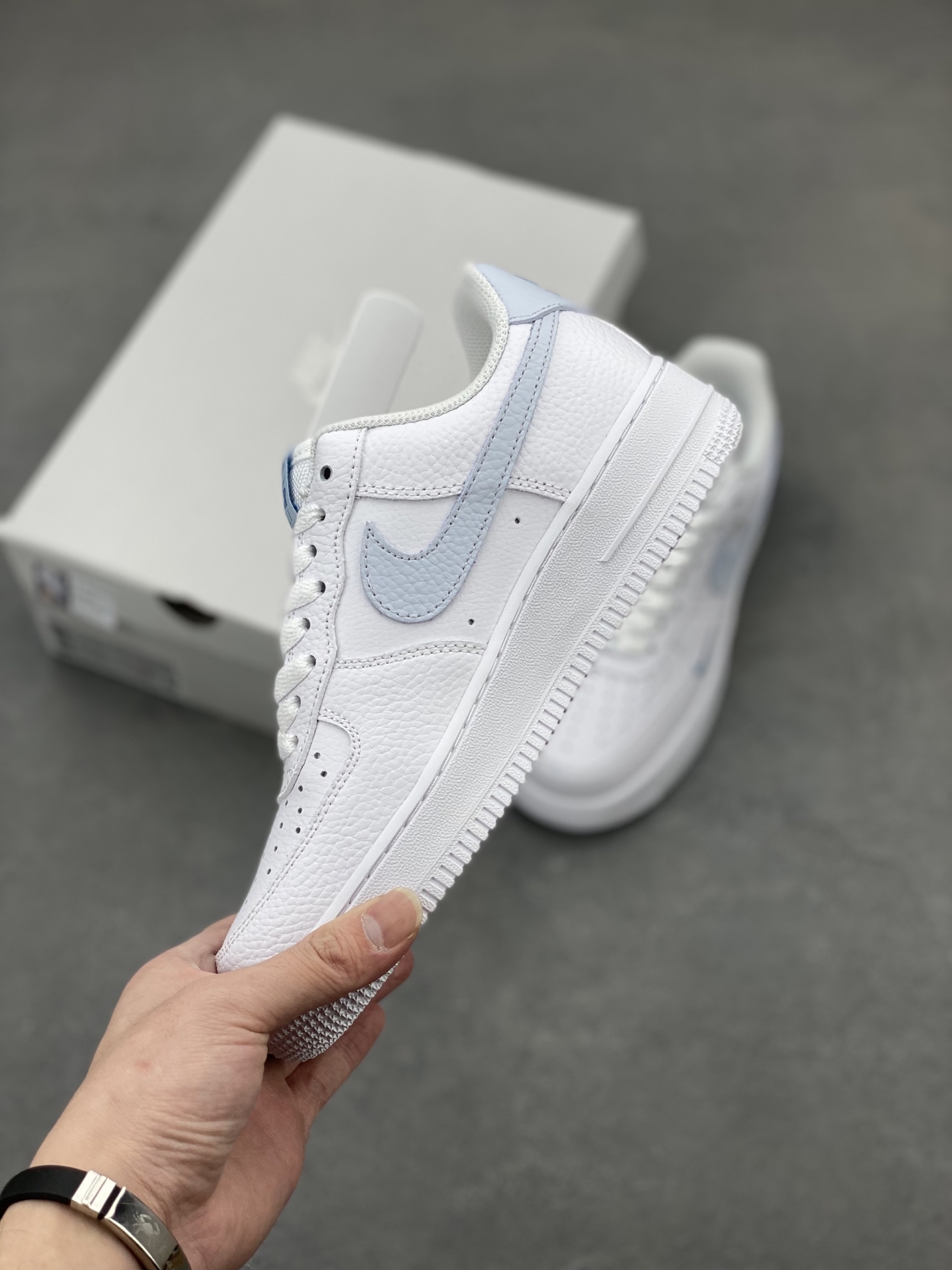 Nike Air Force 1 Low White/Aluminum Casual Sneakers HV2511-100 4 i1743961570394 3253 0 2