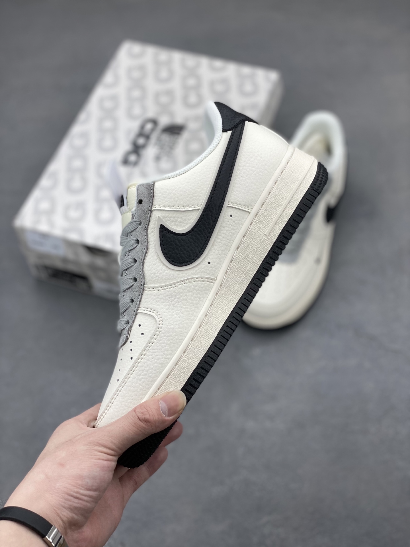 Nike Air Force 1 Low '07 The North Face Limited Edition Sneakers 4 i1744228456665 2787 0 2