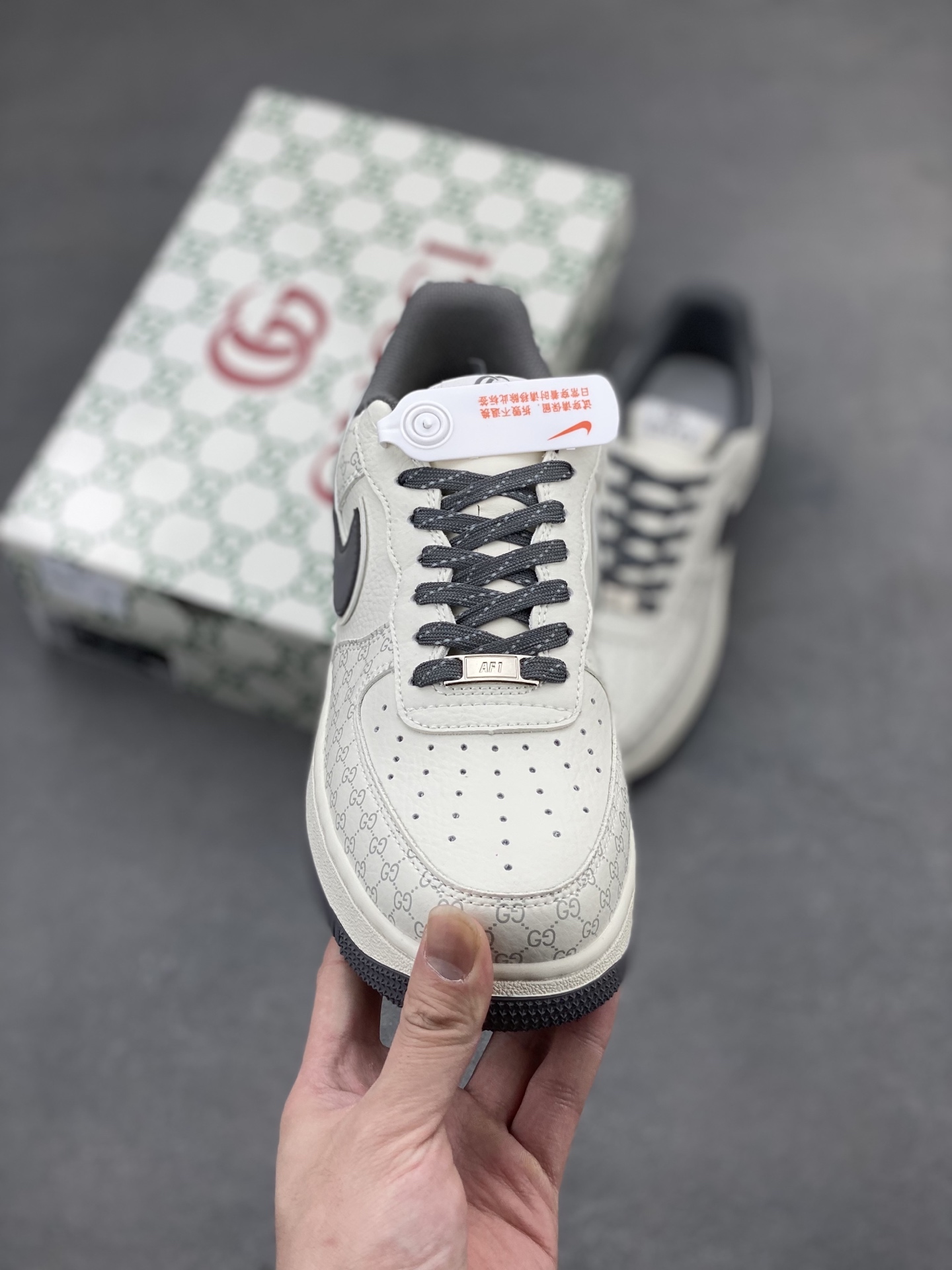 Nike Air Force 1 '07 Low Sneakers with Gucci Design - Limited Edition 3 i1744228698621 1630 0 1