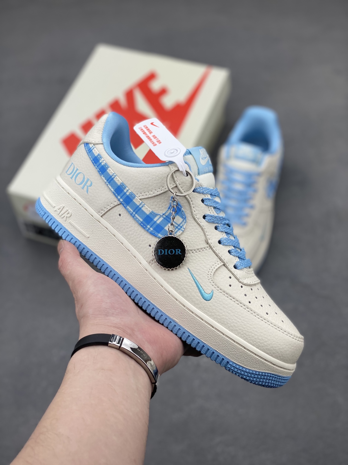 Nike Air Force 1 '07 Low Dior Custom Sneakers Designer Casual Shoes 2 i1744228748546 8727 0 0
