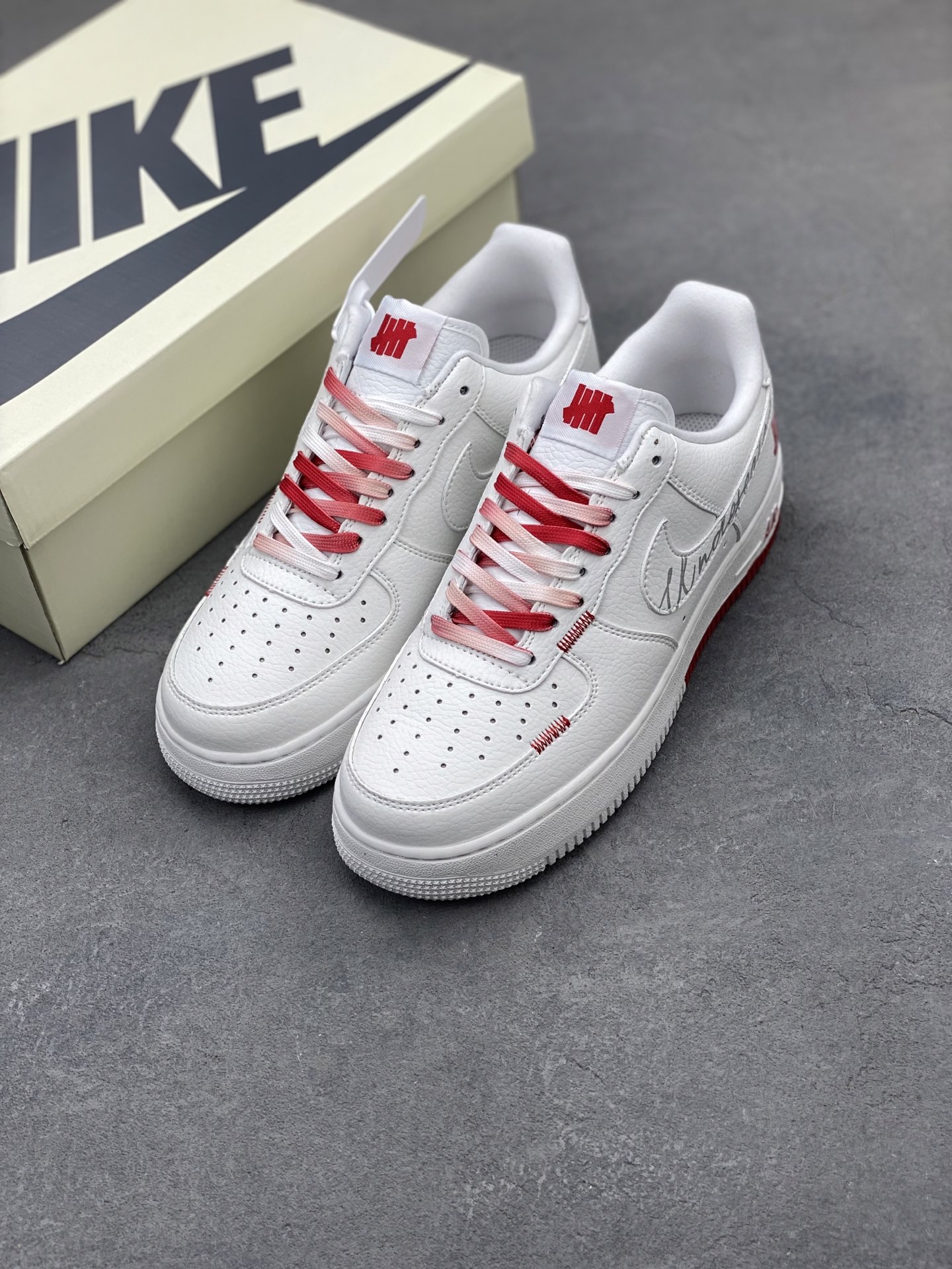 Nike Air Force 1 '07 Low White/Red Limited Edition Sneakers 9 i1744315185483 1999 0 7