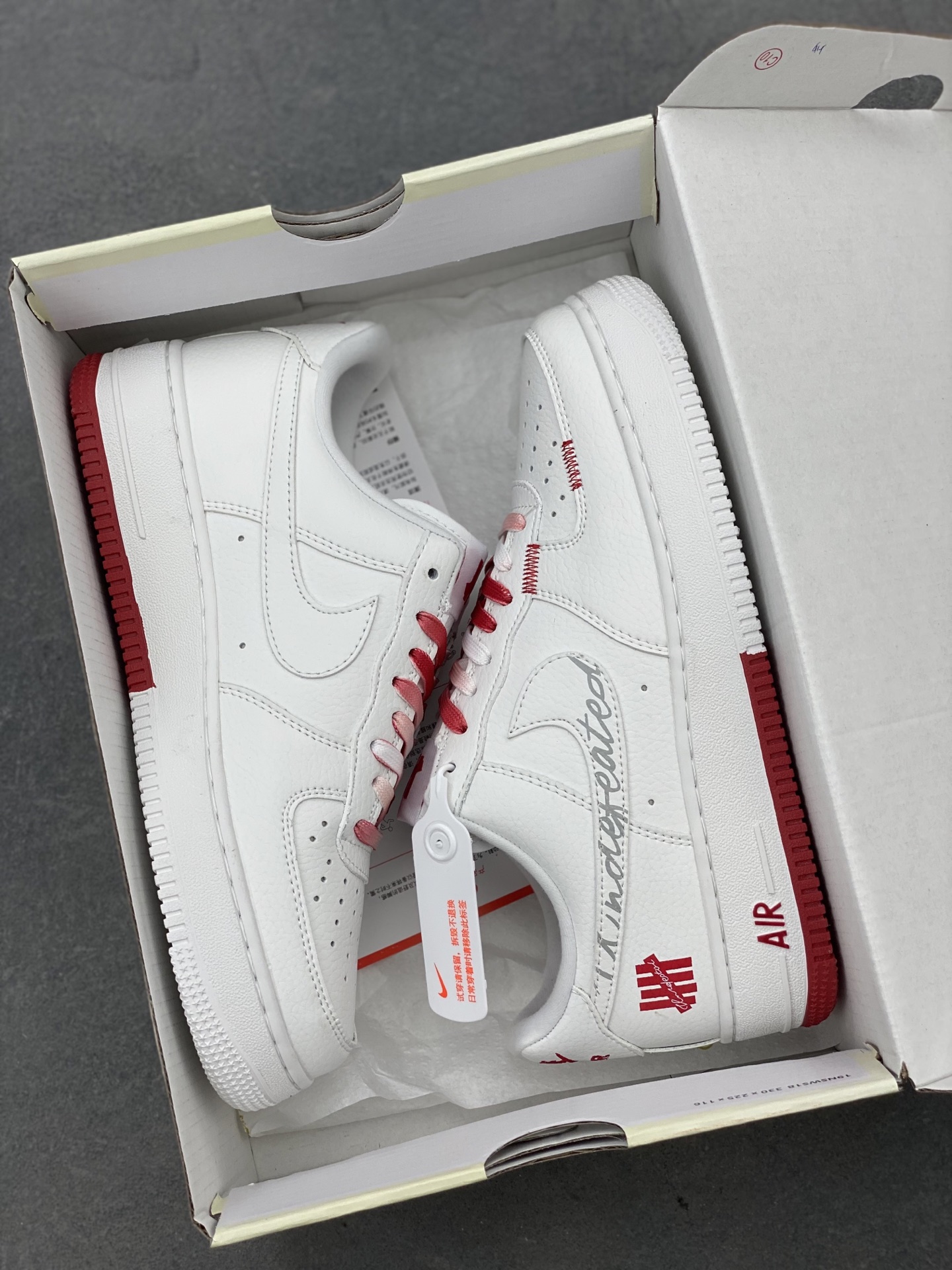 Nike Air Force 1 '07 Low White/Red Limited Edition Sneakers 10 i1744315185573 3214 0 8