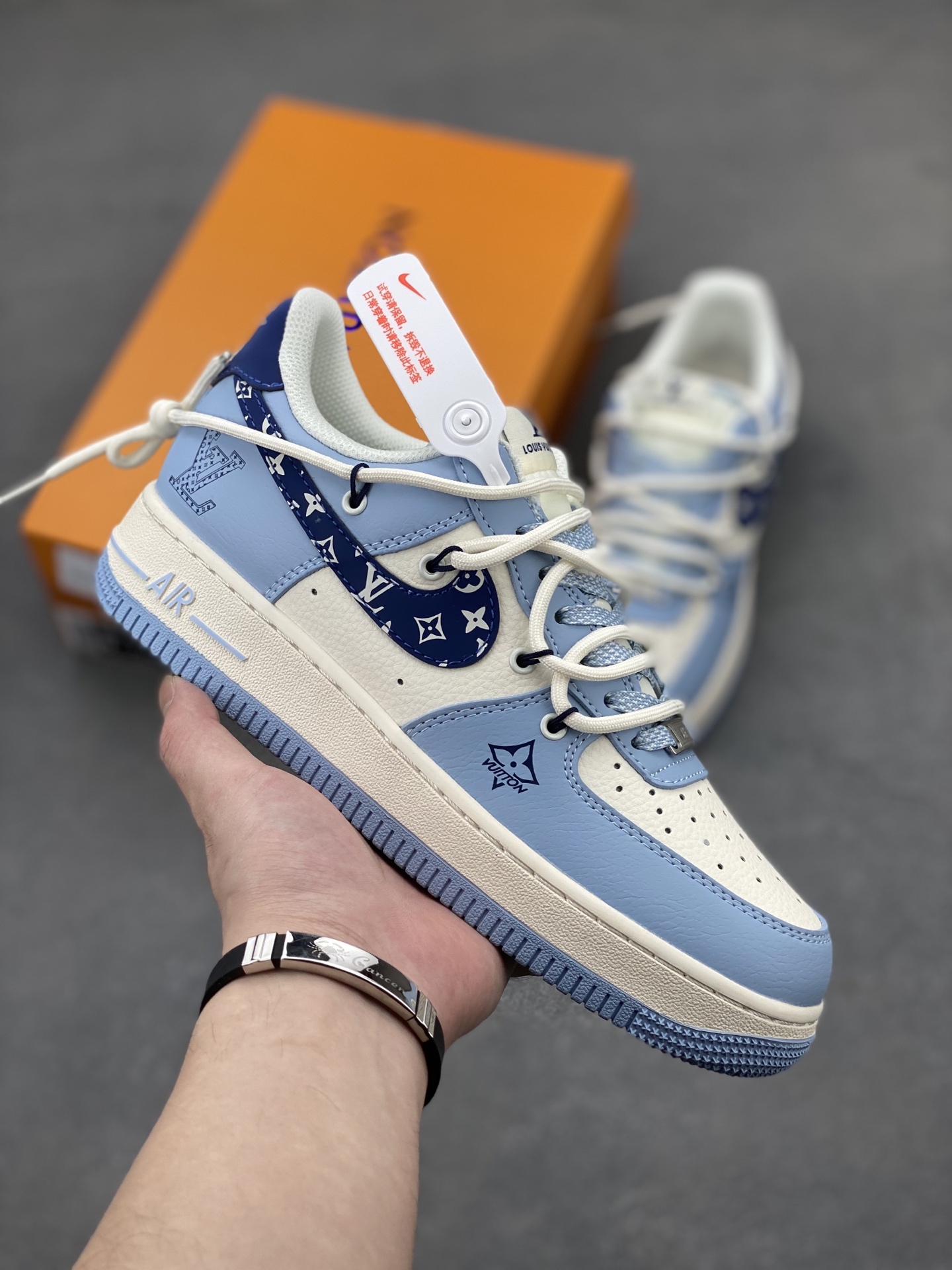 Nike Air Force 1 '07 Low Sneakers - Limited Edition - Size 36-45 2 i1744315247444 9218 0 0
