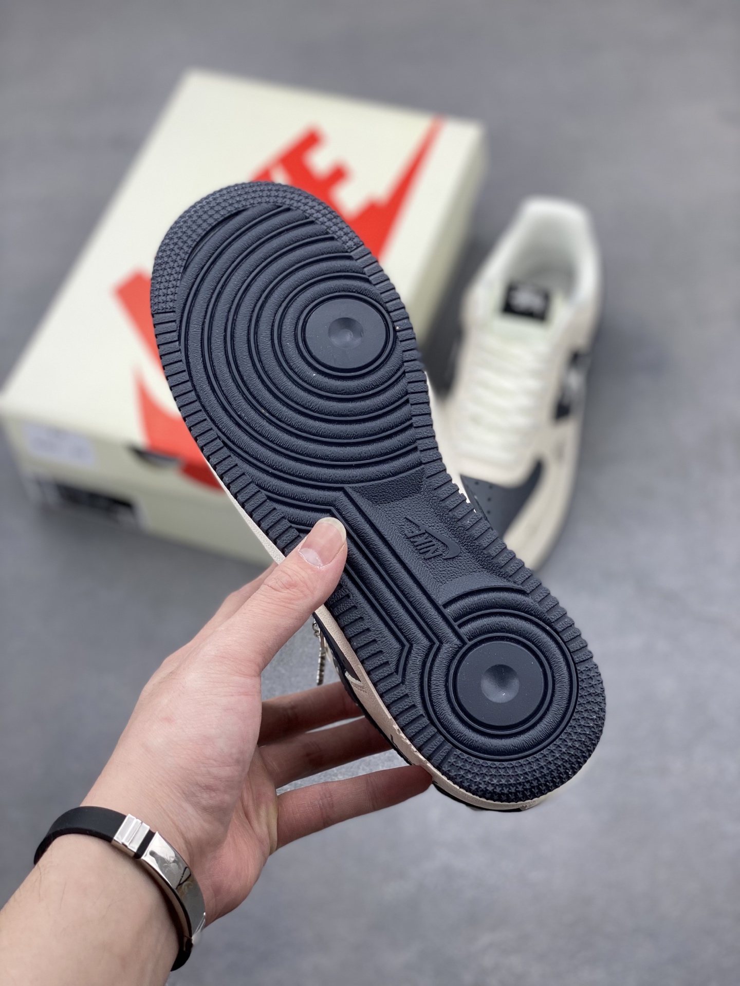 Nike Air Force 1 '07 Low Sneakers - Limited Edition, Company Grade Quality 7 i1744315441867 1268 0 5