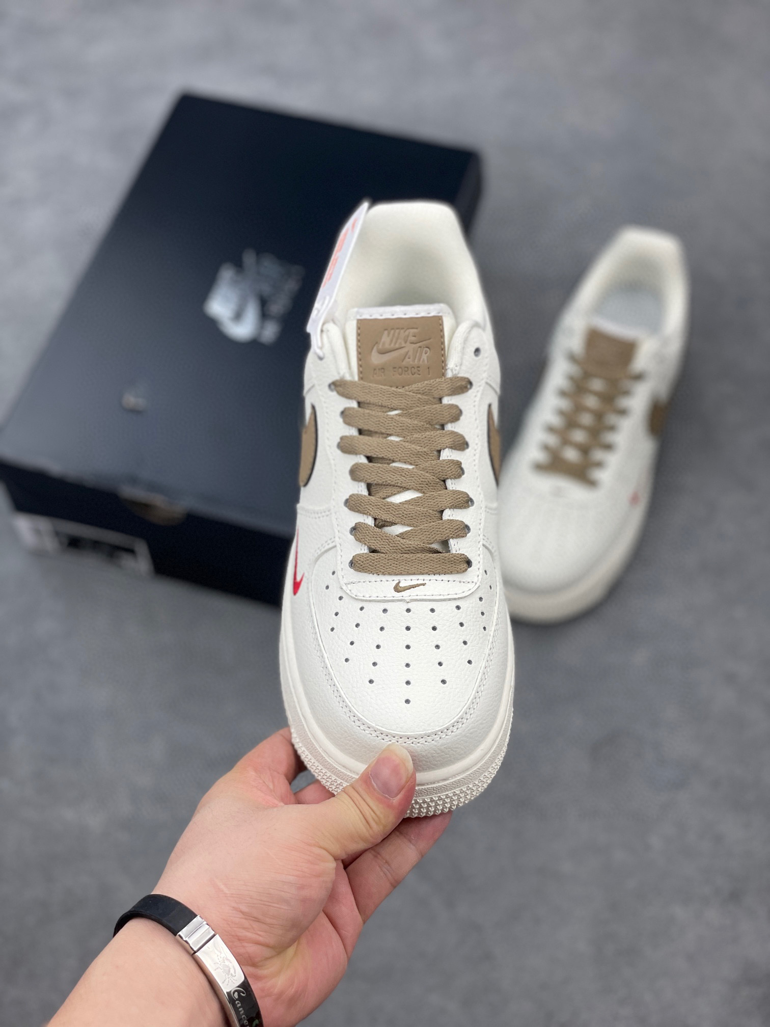 Nike Air Force 1 Low White/Khaki Casual Sneakers - Timeless Style 3 i1744316497164 9692 0 1