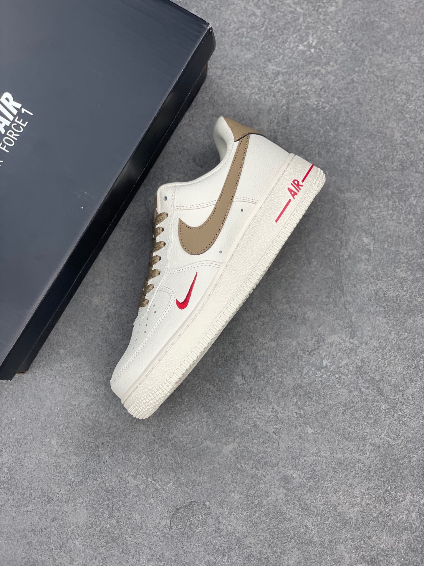 Nike Air Force 1 Low White/Khaki Casual Sneakers - Timeless Style 8 i1744316497440 4366 0 6