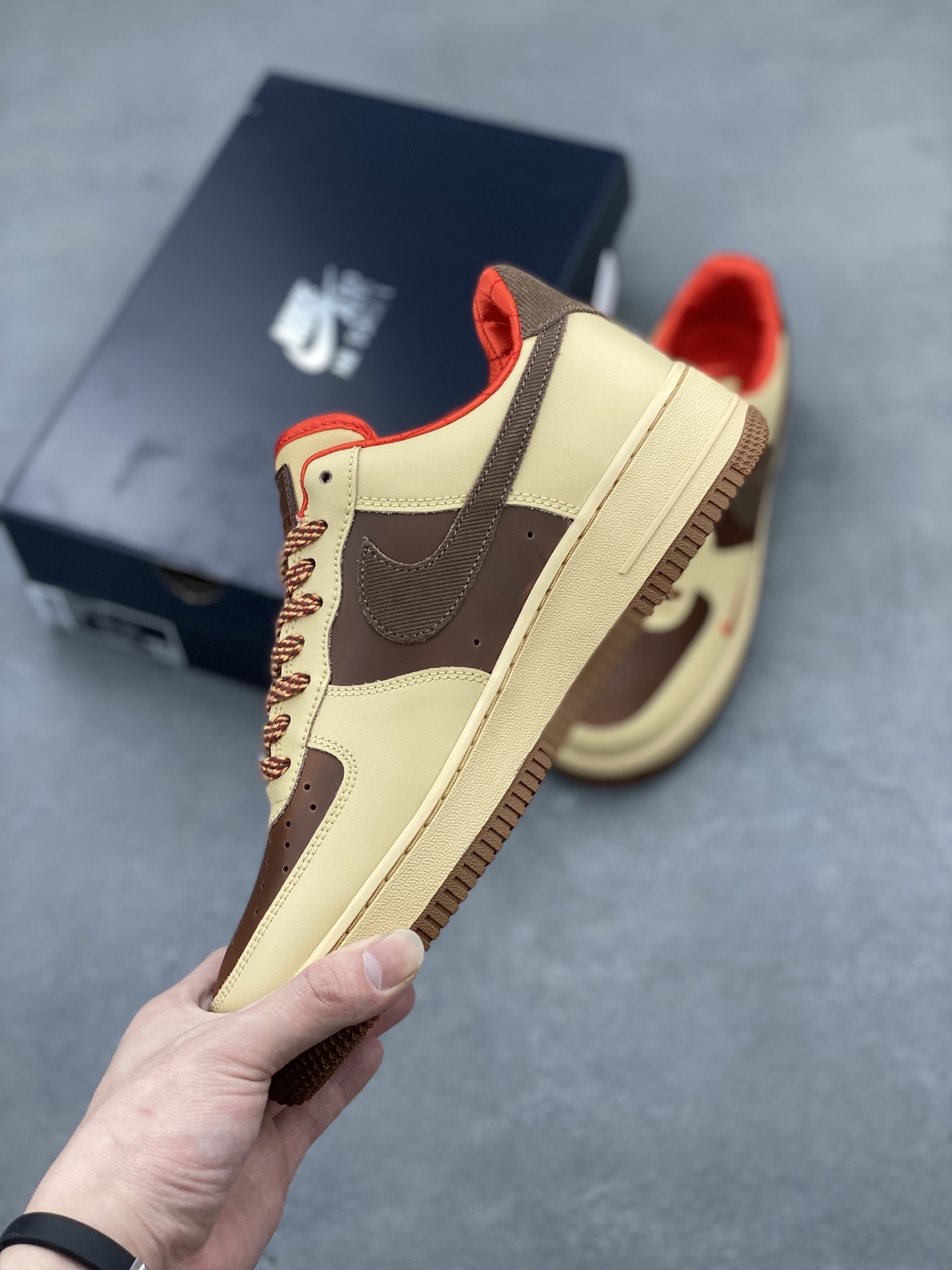 Nike Air Force 1 '07 Low-Top Sneakers - Versatile Style & Comfort 4 i1744399301320 5773 0 2