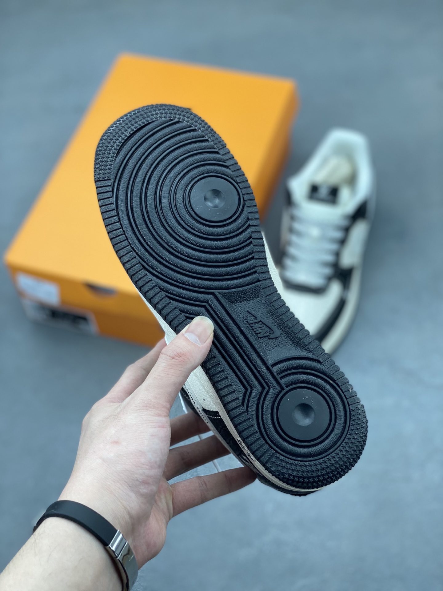 Nike Air Force 1 '07 Low Louis Vuitton Collab Black Denim Sneakers 7 i1744399362880 9407 0 5