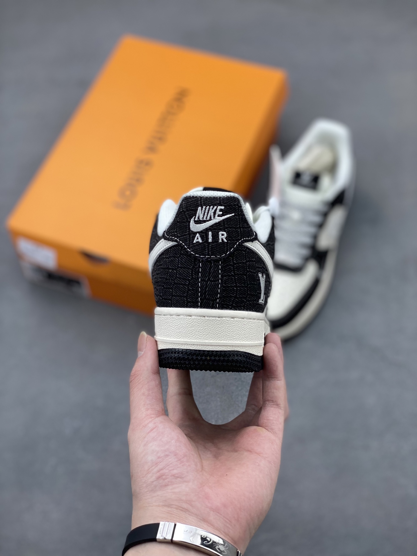 Nike Air Force 1 '07 Low Louis Vuitton Collab Black Denim Sneakers 5 i1744399363070 876 0 3