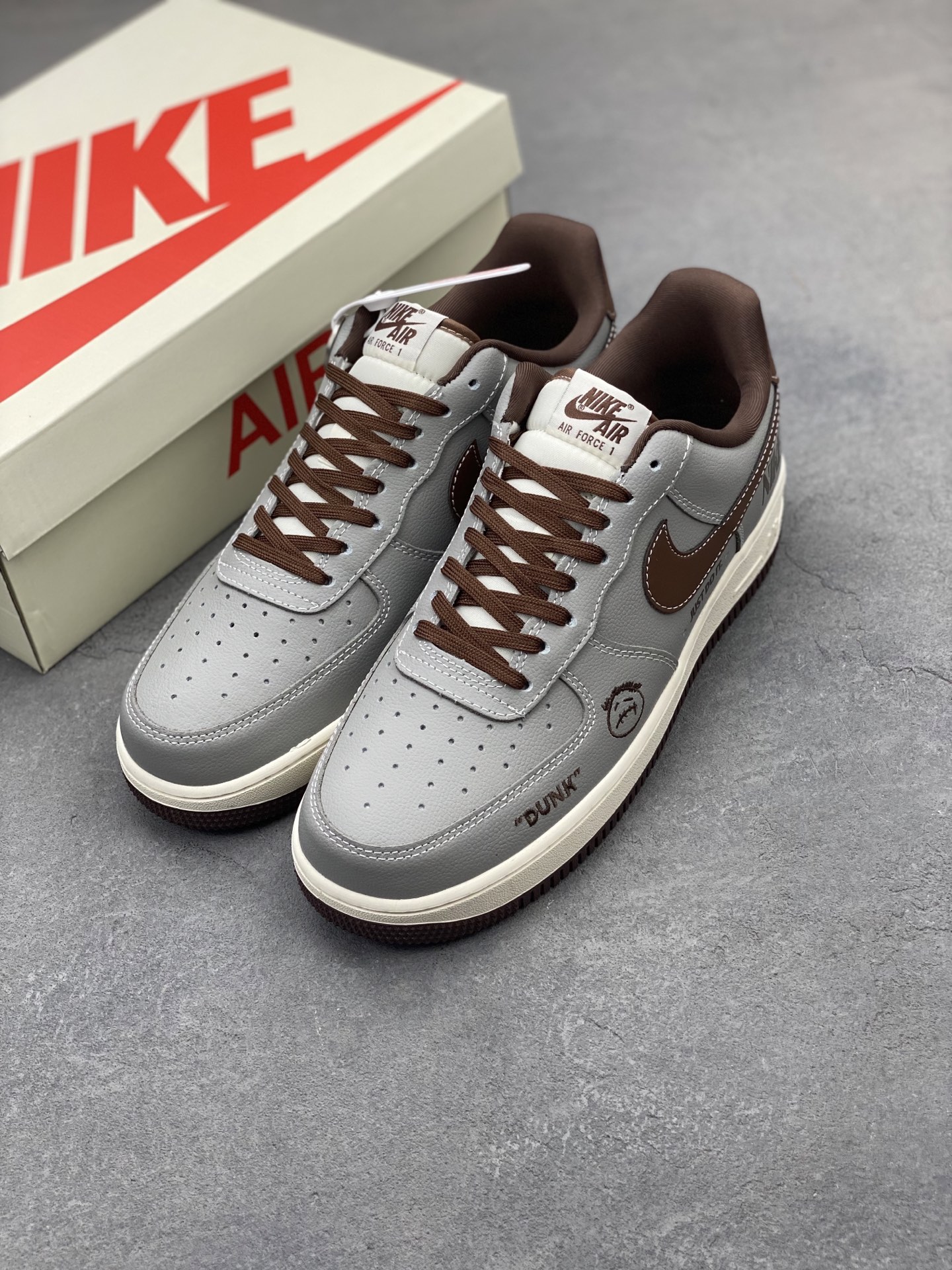 Nike Air Force 1 '07 Low Gray Brown "Nike" Sneakers 9 i1744399408186 1795 0 7