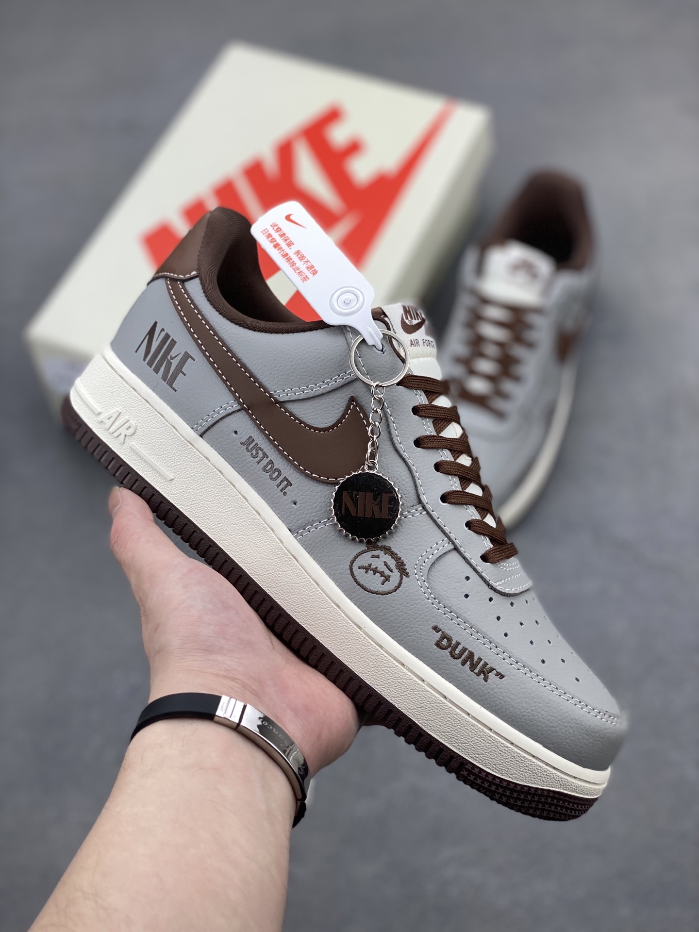 Nike Air Force 1 '07 Low Gray Brown "Nike" Sneakers 2 i1744399411019 2188 0 0