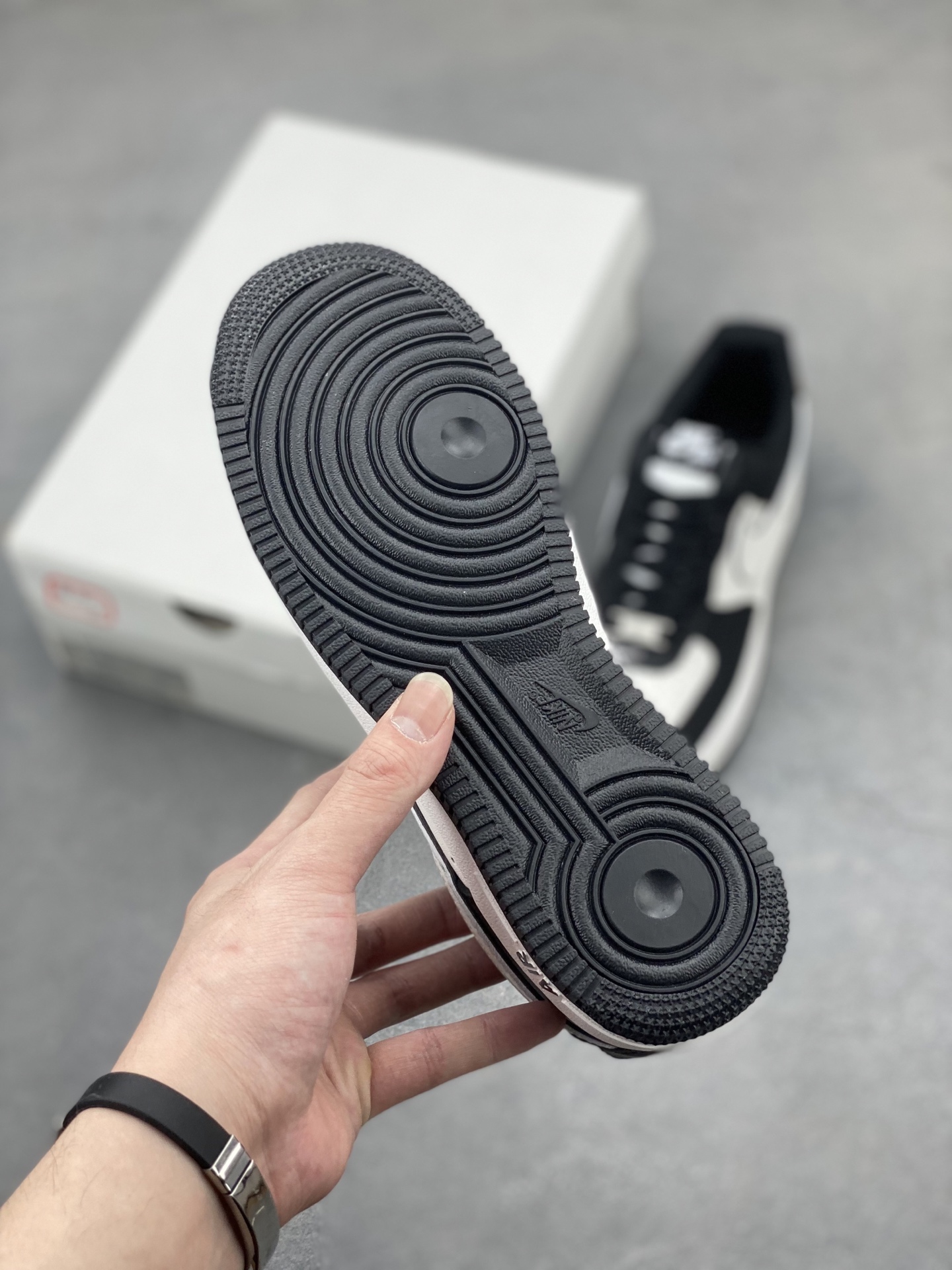 Nike Air Force 1 Low White Black DV0788-001 - Original Quality, Great Value 7 i1744399774273 3899 0 5