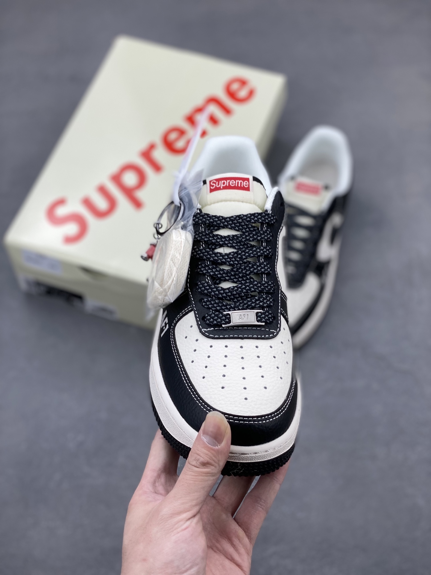 Nike Air Force 1 '07 Low Sneakers - Limited Edition, Company Grade 3 i1744490137961 6010 0 1