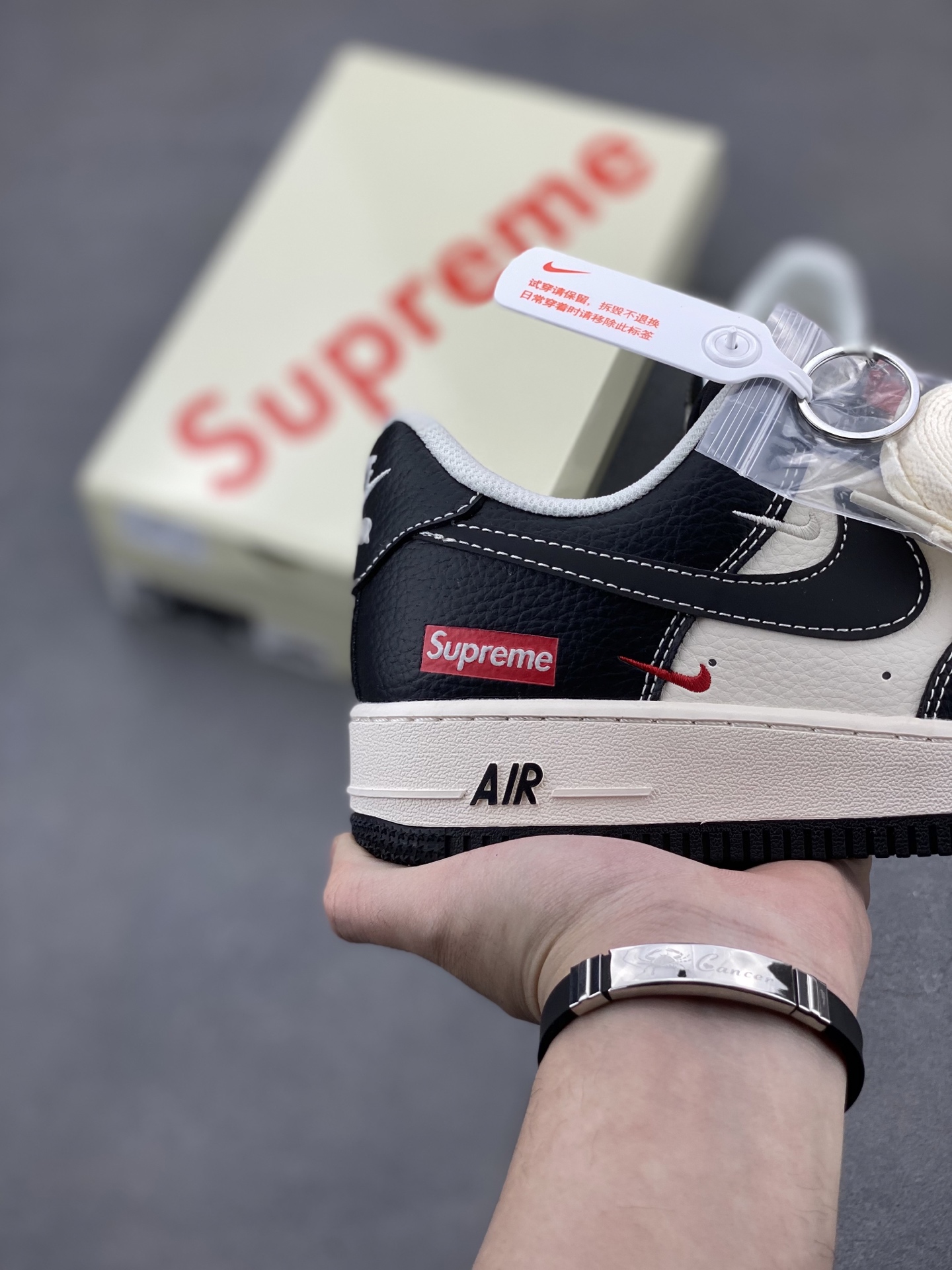 Nike Air Force 1 '07 Low Sneakers - Limited Edition, Company Grade 6 i1744490140782 1281 0 4
