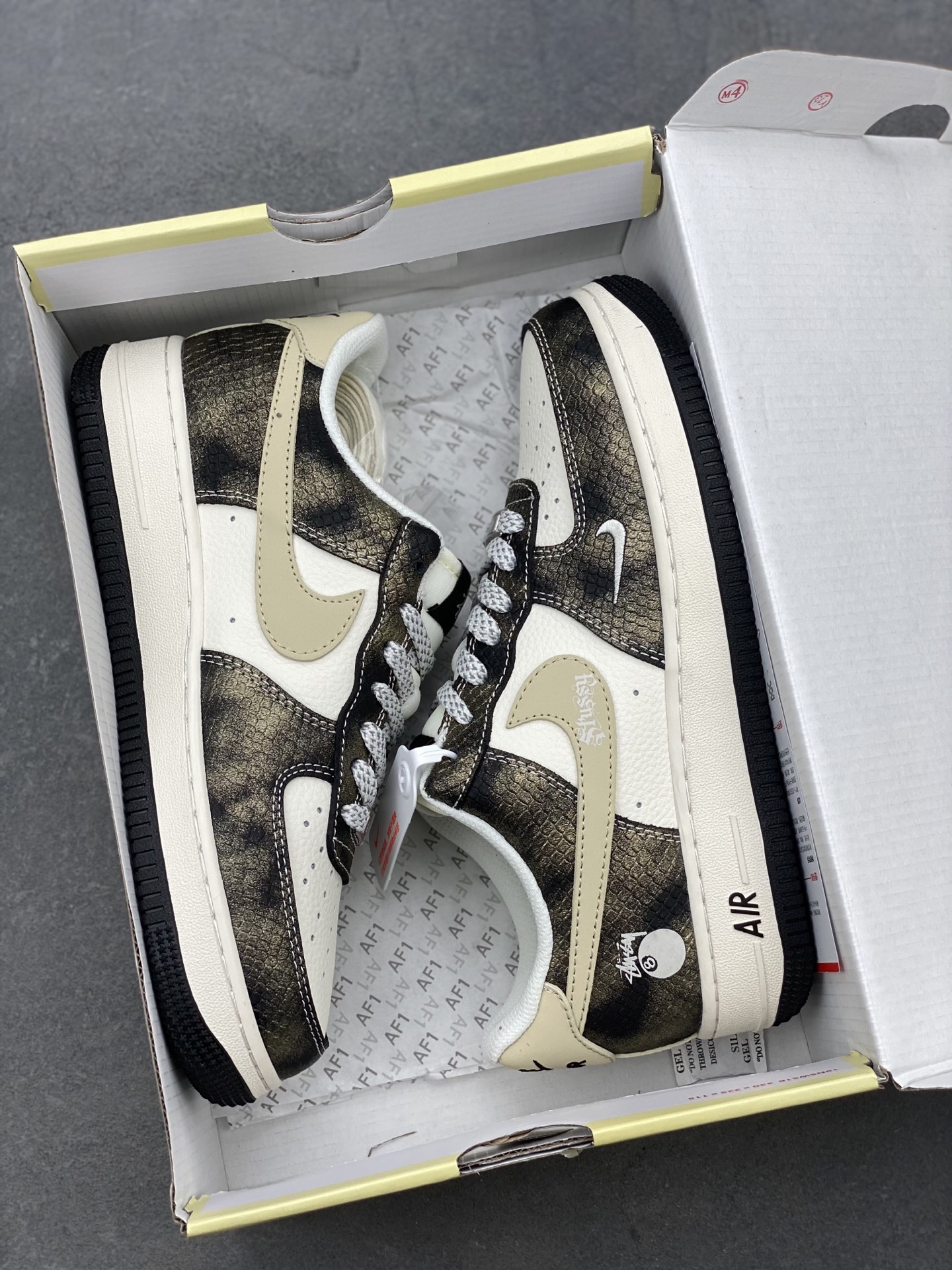 Nike Air Force 1 '07 Low Stussy Fossil Stone Sneakers XS1958-556 10 i1744490310363 6346 0 8
