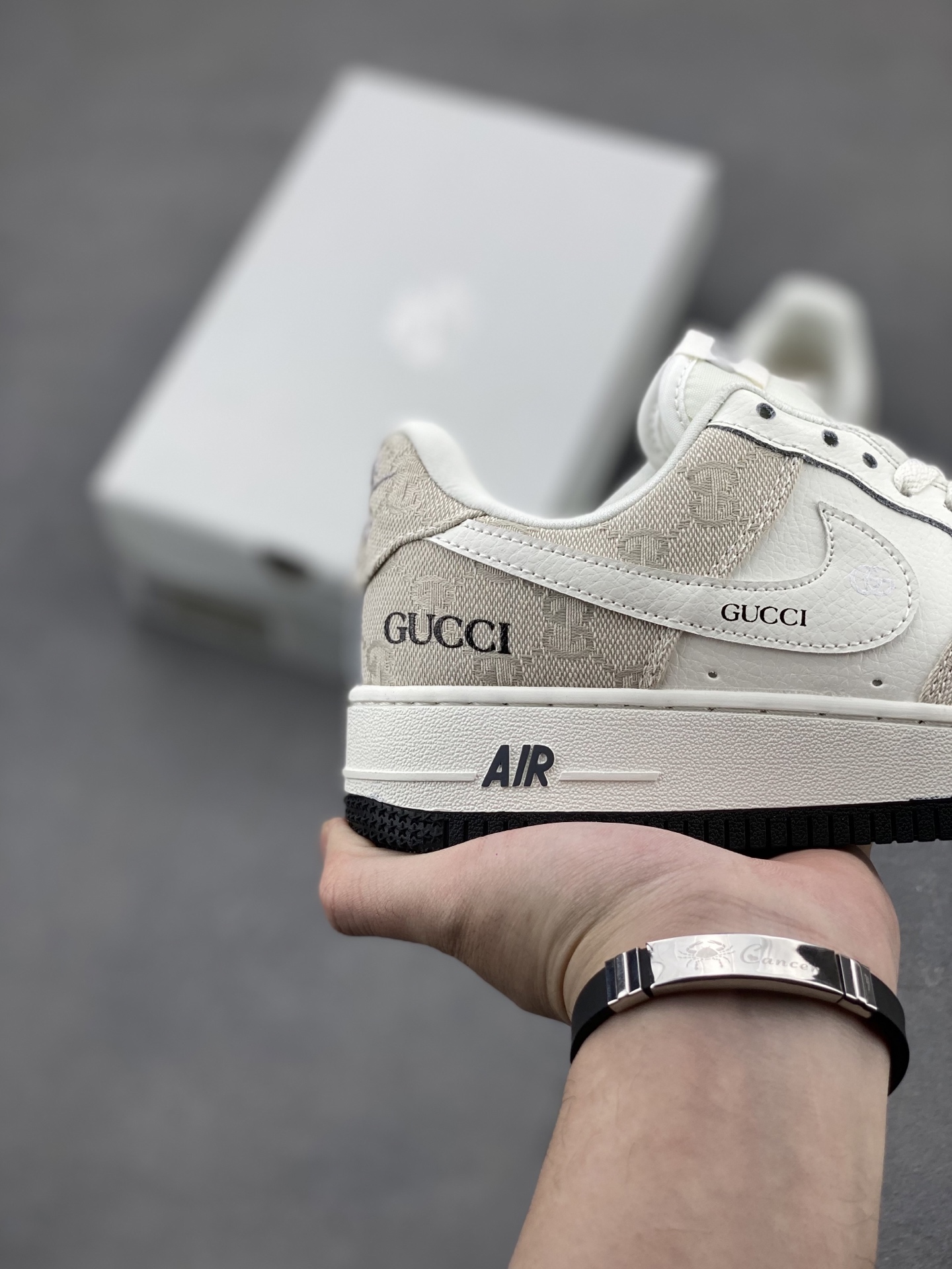 Nike Air Force 1 Low x Gucci Custom Sneakers - Classic Style, Modern Twist 6 i1744490457843 8106 0 4