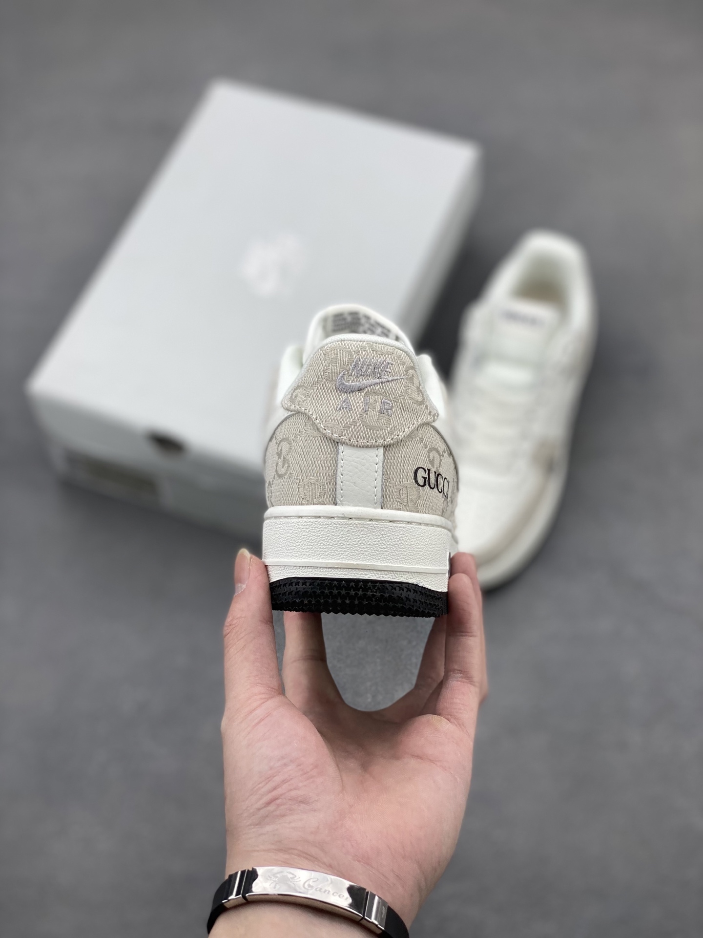 Nike Air Force 1 Low x Gucci Custom Sneakers - Classic Style, Modern Twist 5 i1744490459911 5952 0 3